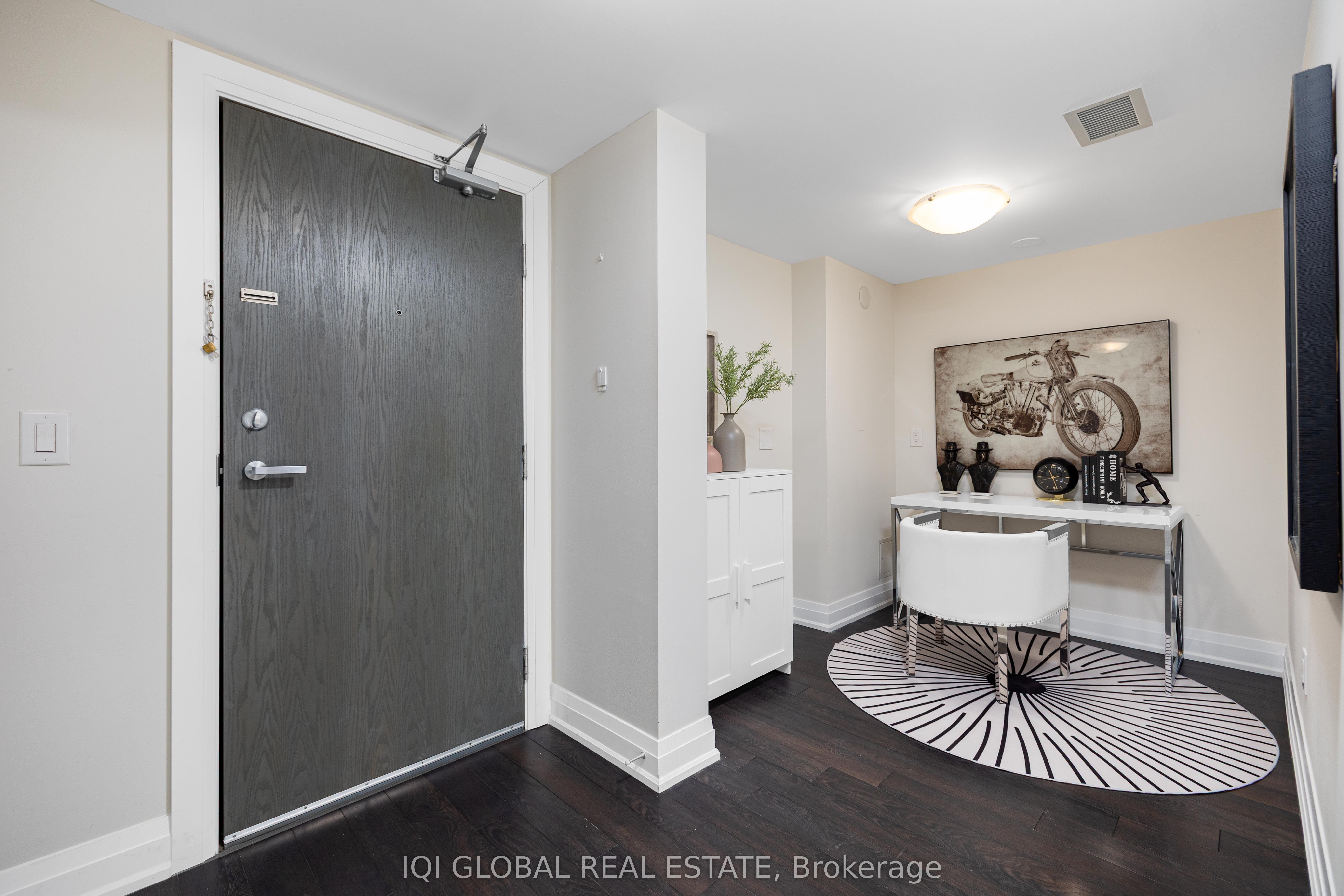 481 Rupert Avenue 2205, Whitchurch-Stouffville, ON L4A 1Y7 photo 5