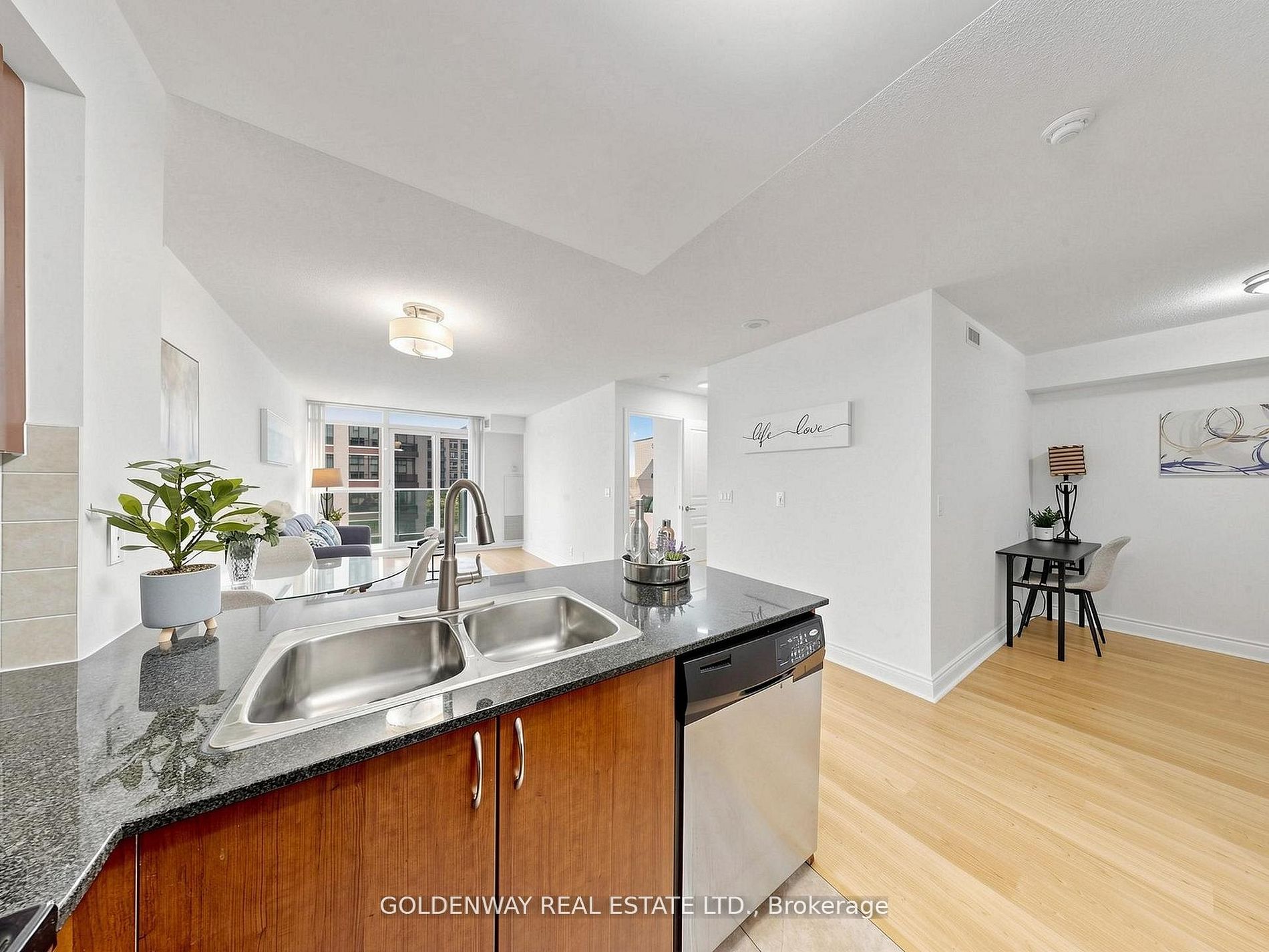 30 Clegg Road 610, Markham, ON L6G 0B4 photo 3