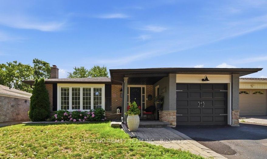 163 Orchard Heights Boulevard, Aurora, ON L4G 3A3
