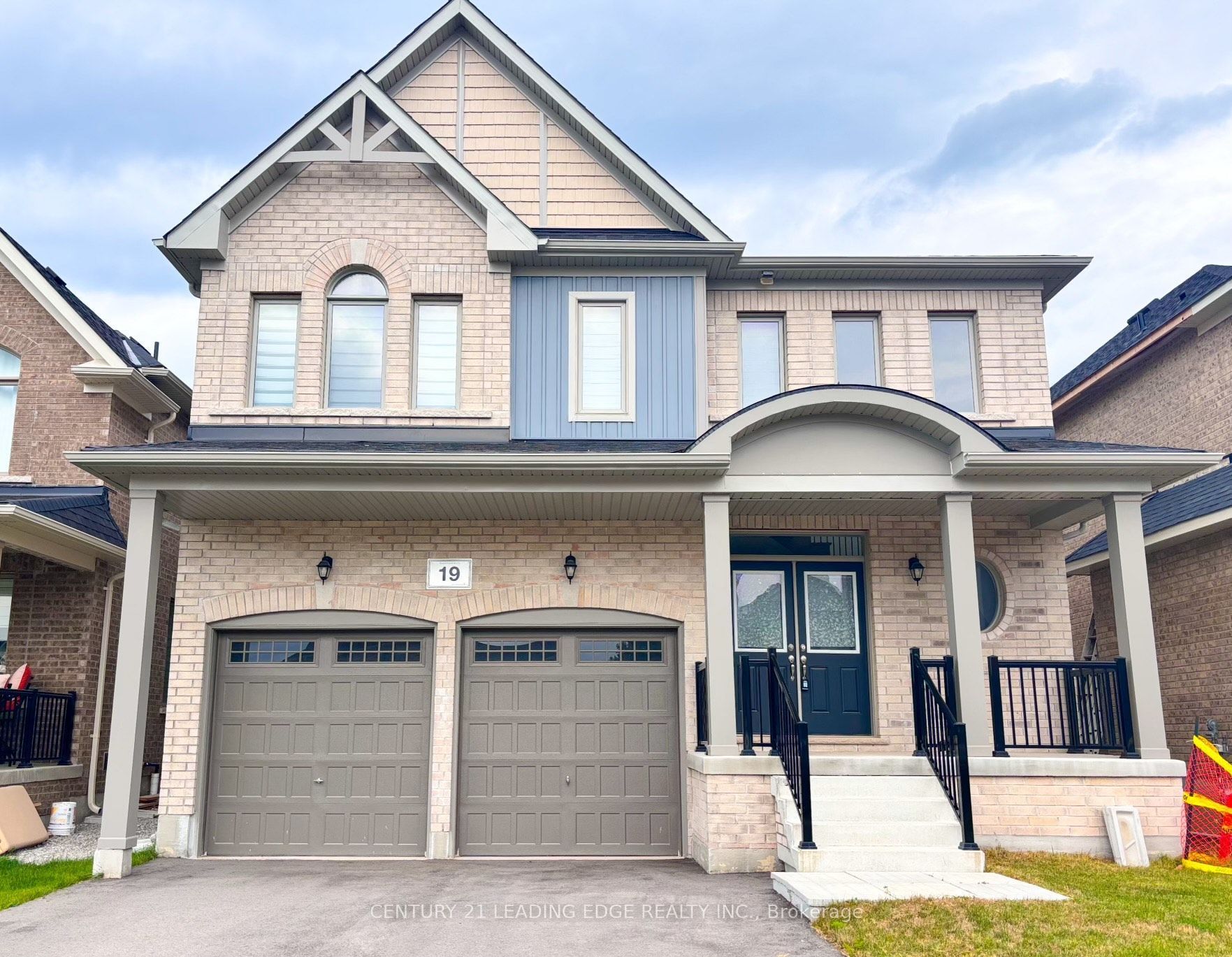 19 Wakefield Boulevard, Essa, ON L3W 0L7