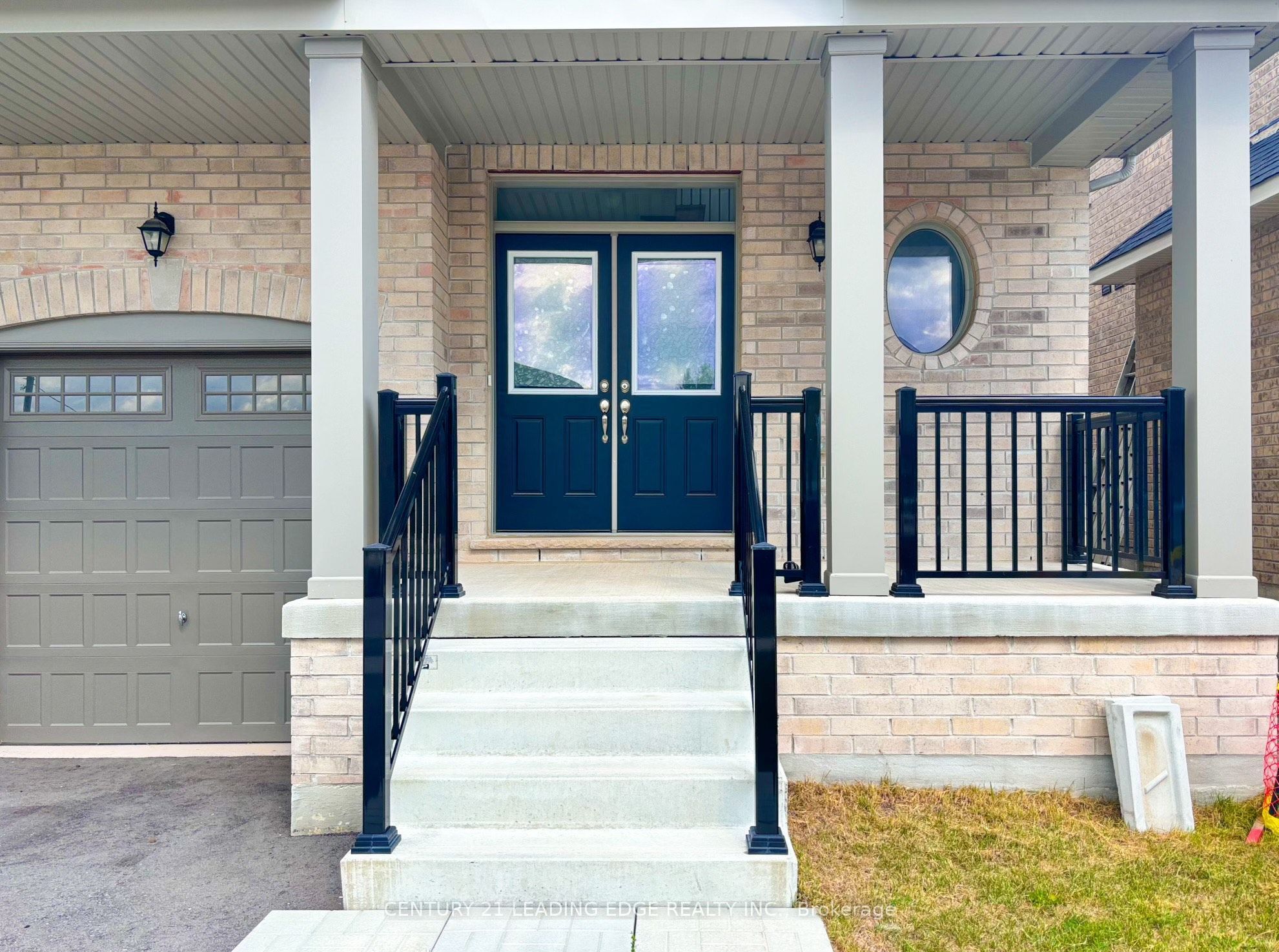 19 Wakefield Boulevard, Essa, ON L3W 0L7 photo 3