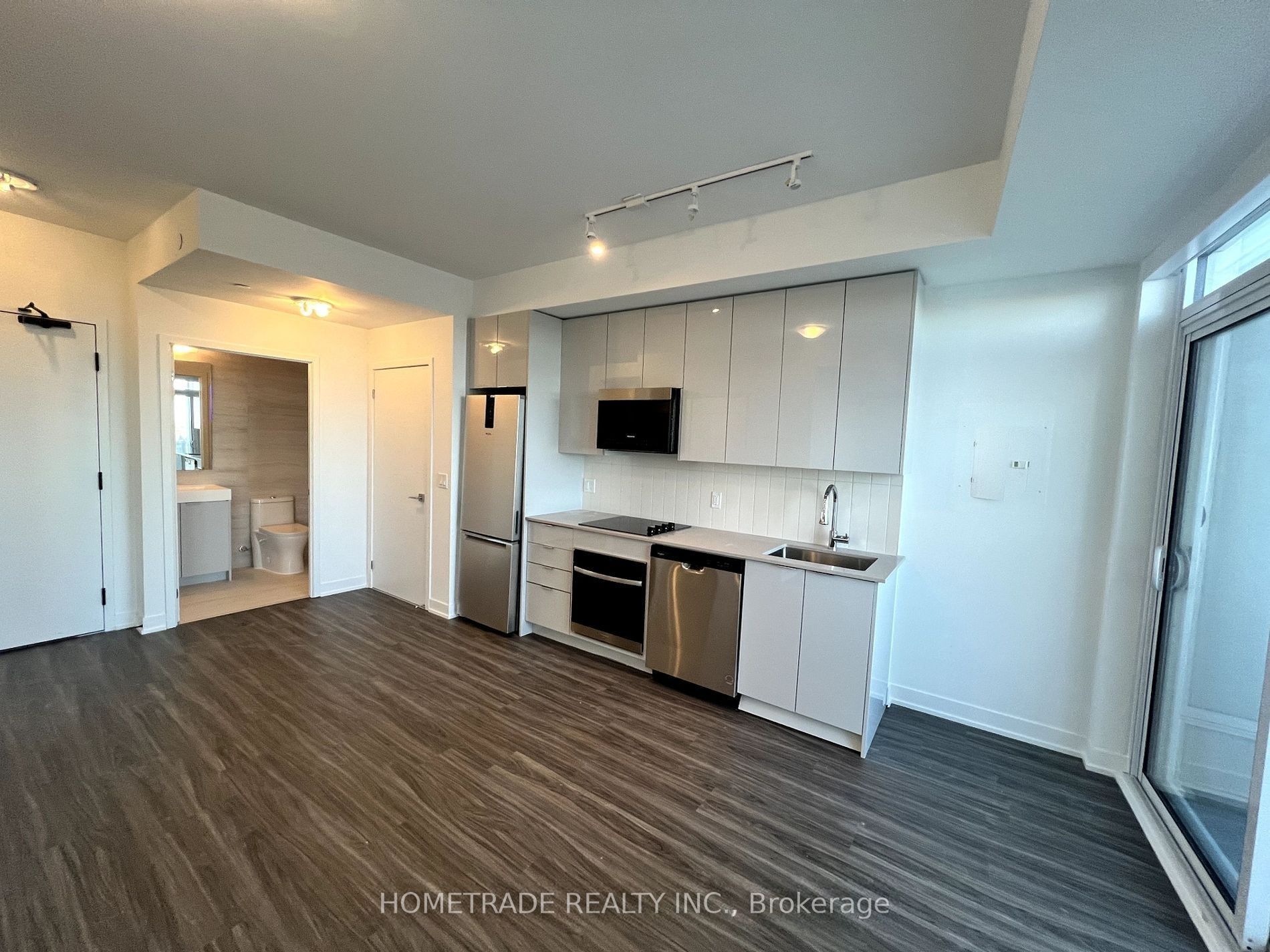 498 Caldari Road 2625, Vaughan, ON L4K 0R6 photo 2