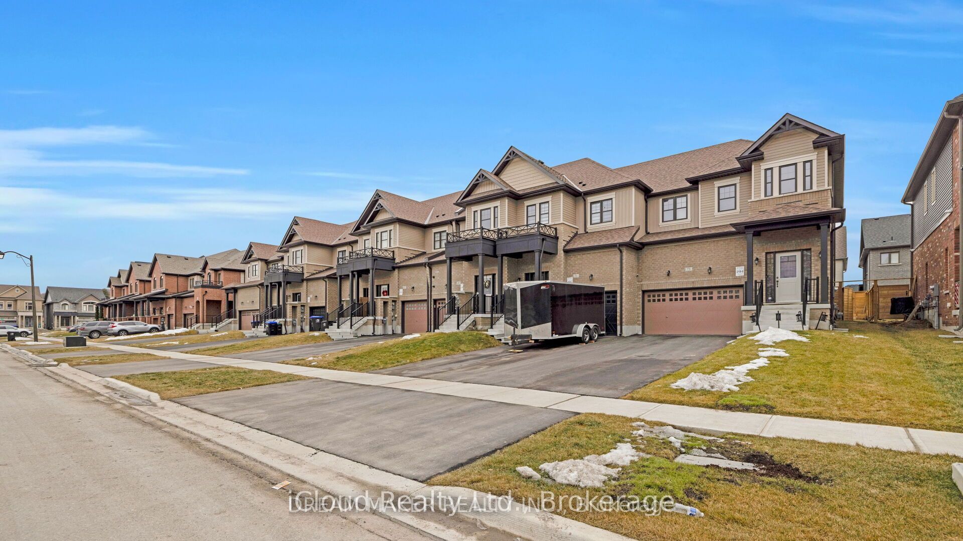 73 Lorne Thomas Place, New Tecumseth, ON L9R 0V8 photo 2