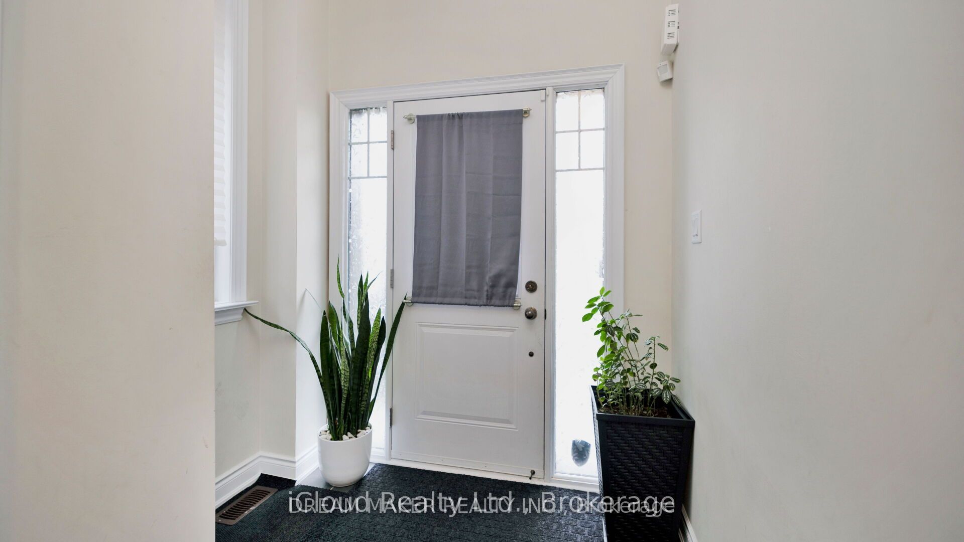 73 Lorne Thomas Place, New Tecumseth, ON L9R 0V8 photo 4