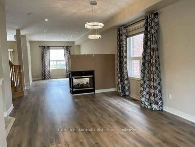 46 Stoneheath Crescent, Markham, ON L6C 2K9 photo 3