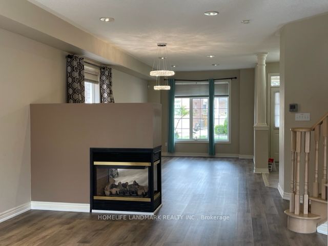46 Stoneheath Crescent, Markham, ON L6C 2K9 photo 4
