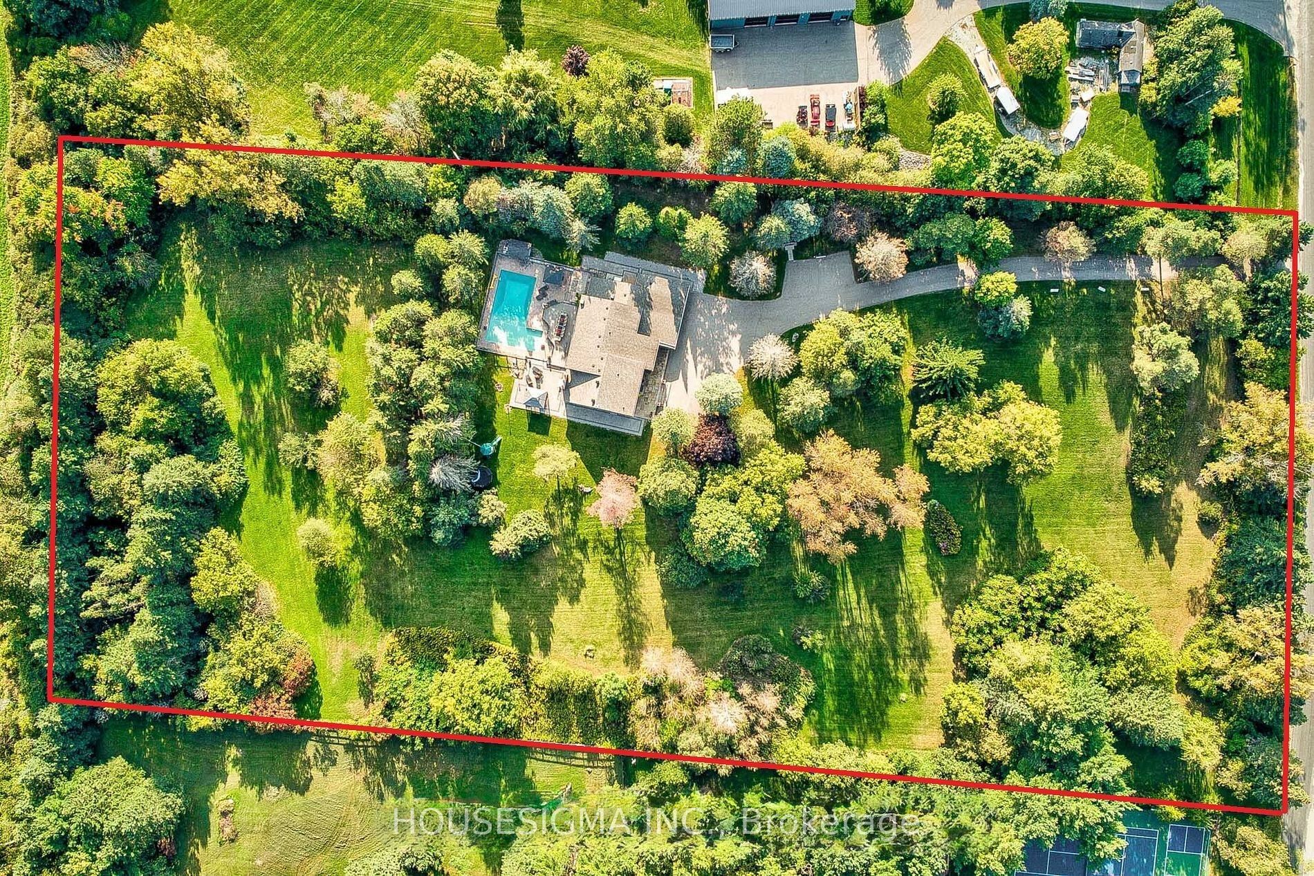 95 Cavell Avenue, King, ON L7B 1A3 photo 3
