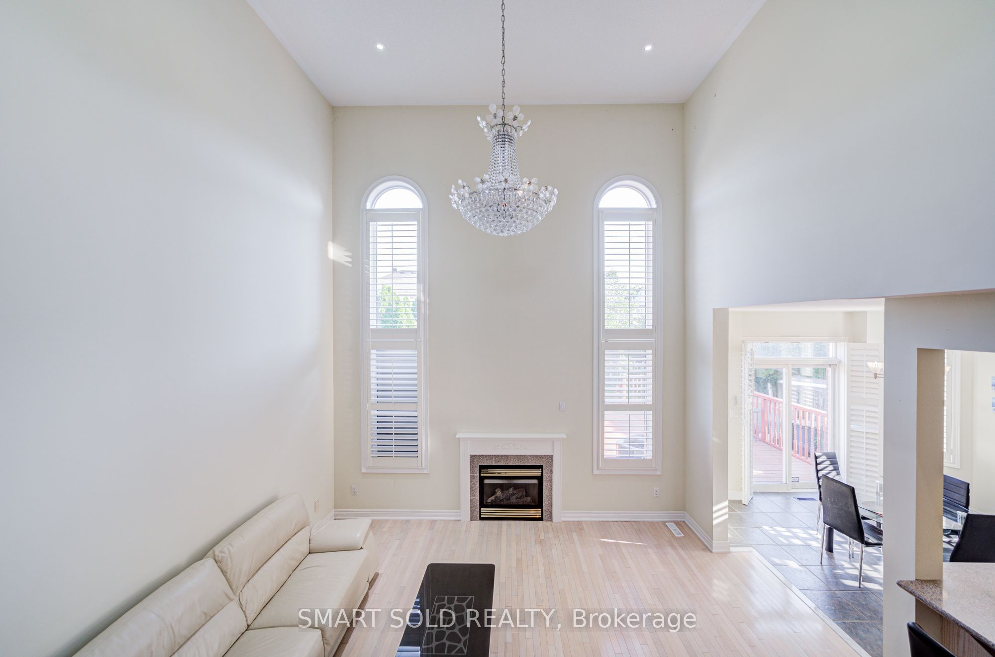 39 Victoria Wood Avenue, Markham, ON L6E 1K2 photo 3