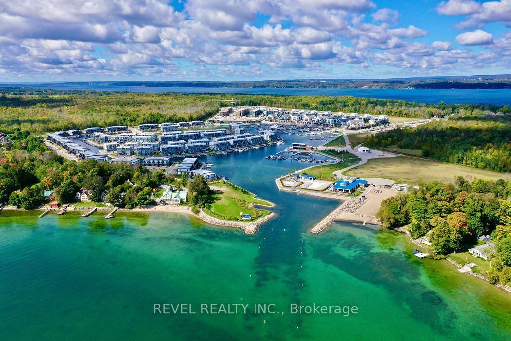 331 Broward Way 142, Innisfil, ON L9S 0M7