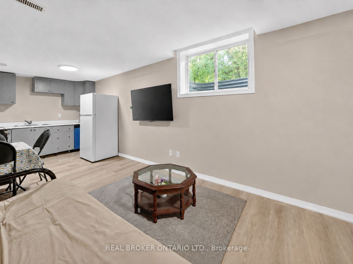 1895 Applewood Avenue Basement, Innisfil, ON L9S 1W2 photo 5
