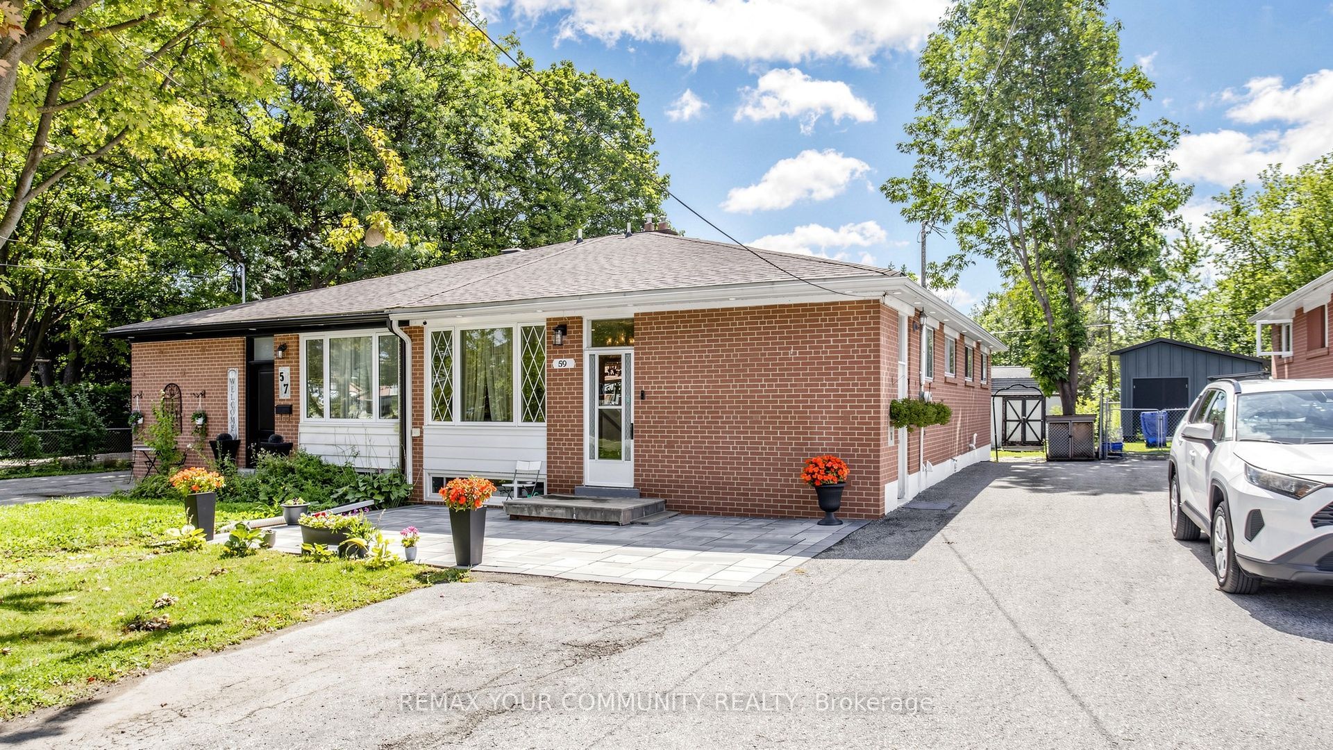 59 Davis Road, Aurora, ON L4G 2B4 photo 2