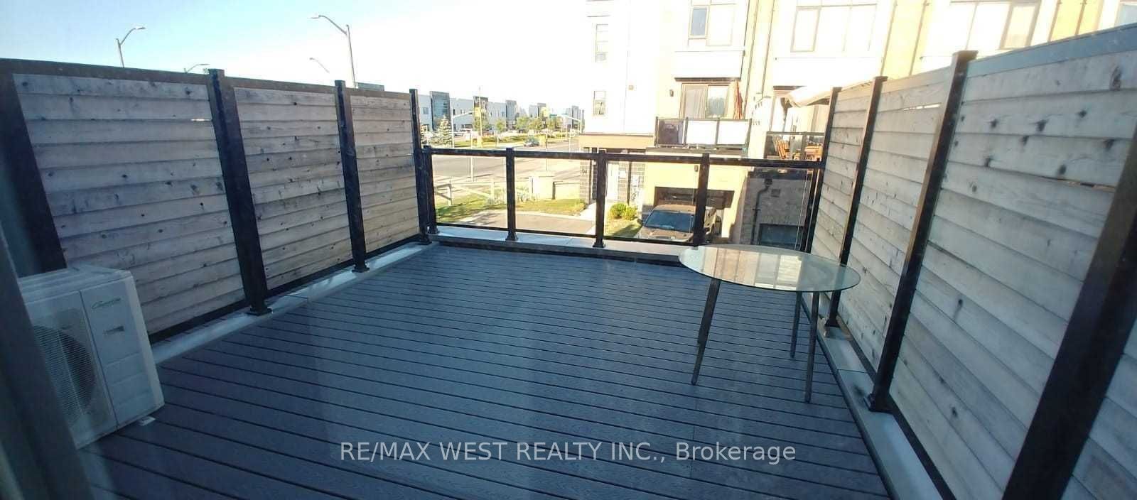 149 Salterton Circle, Vaughan, ON L6A 4Z2 photo 3