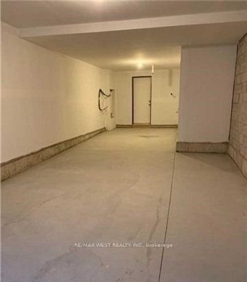 149 Salterton Circle, Vaughan, ON L6A 4Z2 photo 5