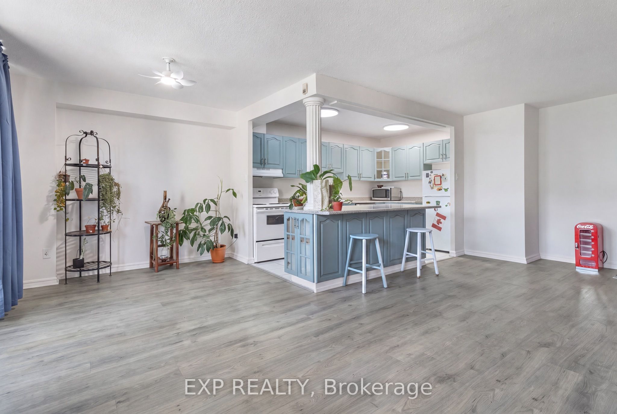 180 Dudley Avenue, Markham, ON L3T 2E9 photo 4