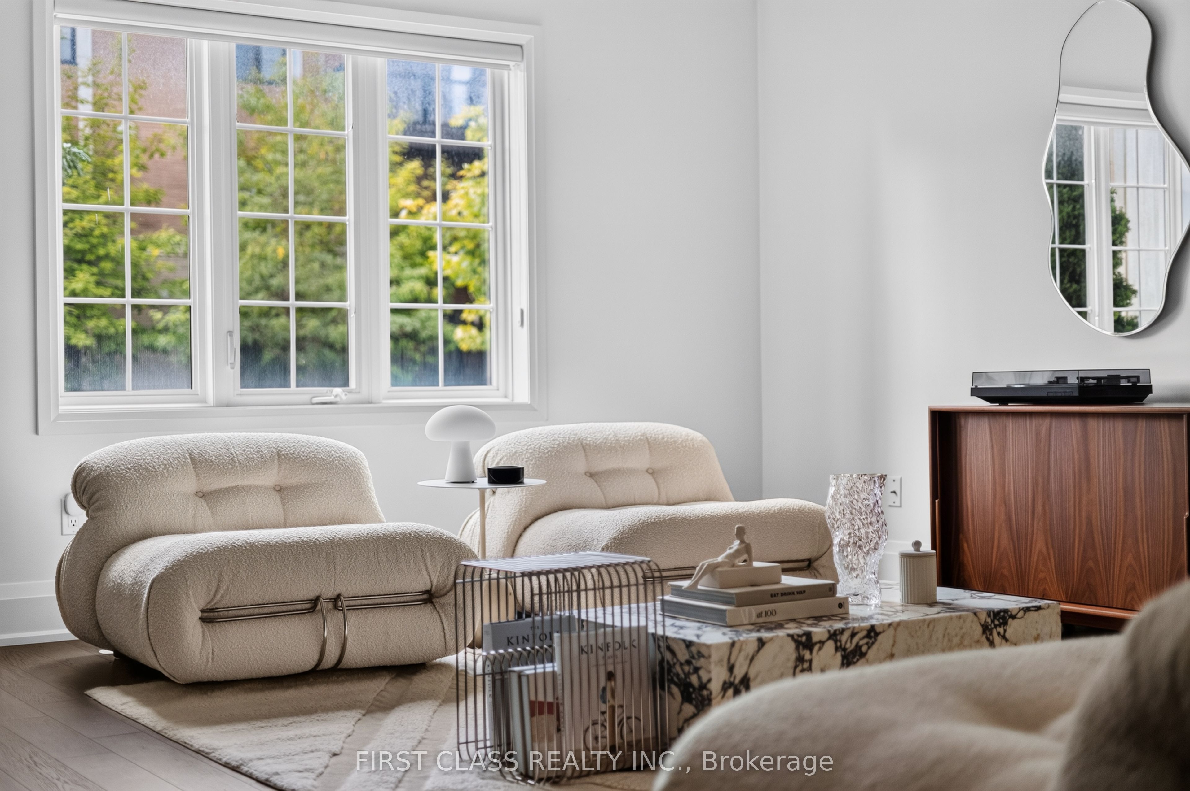 8 Mildred Temple Way, Markham, ON L3R 5R8