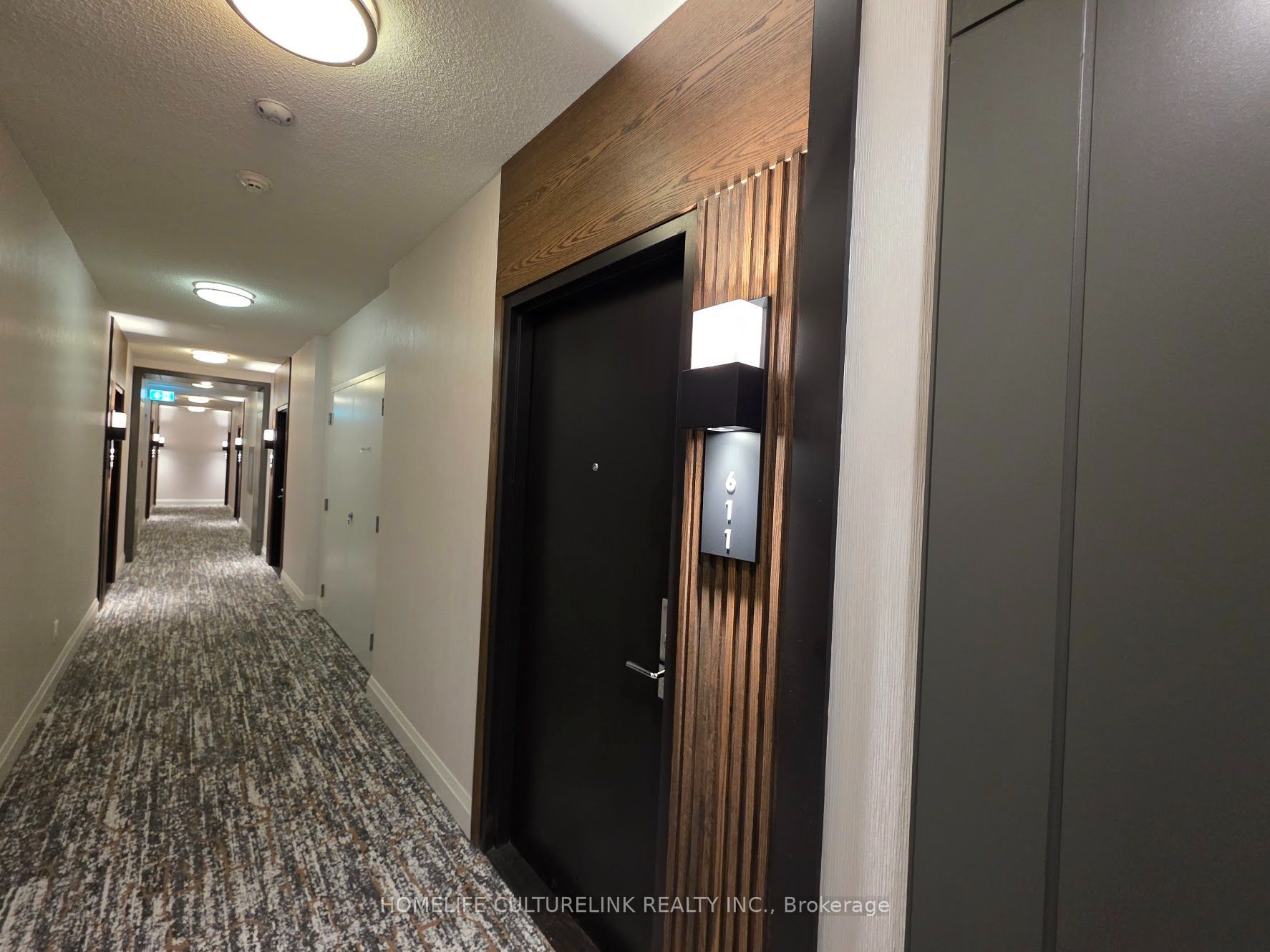 8110 Birchmount Road 611, Markham, ON L6G 0E3 photo 4