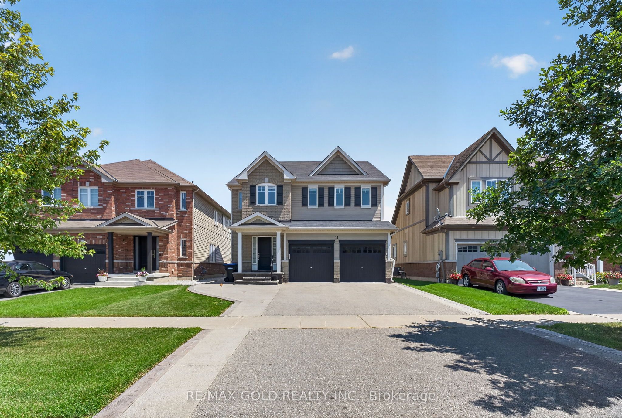 11 Jones Street, New Tecumseth, ON L9R 0C1 photo 3