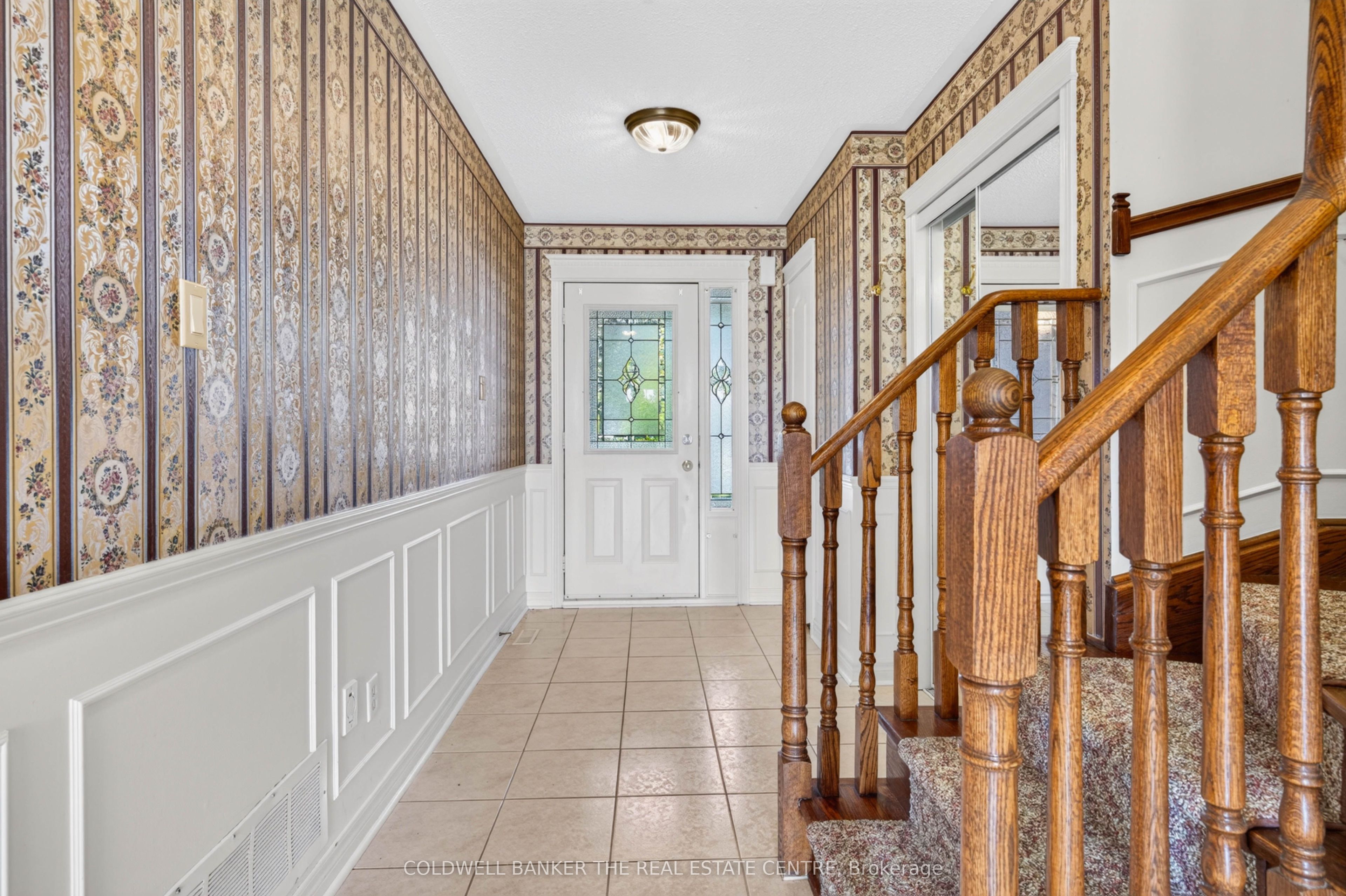 14 Milloy Place, Aurora, ON L4G 7L2 photo 5