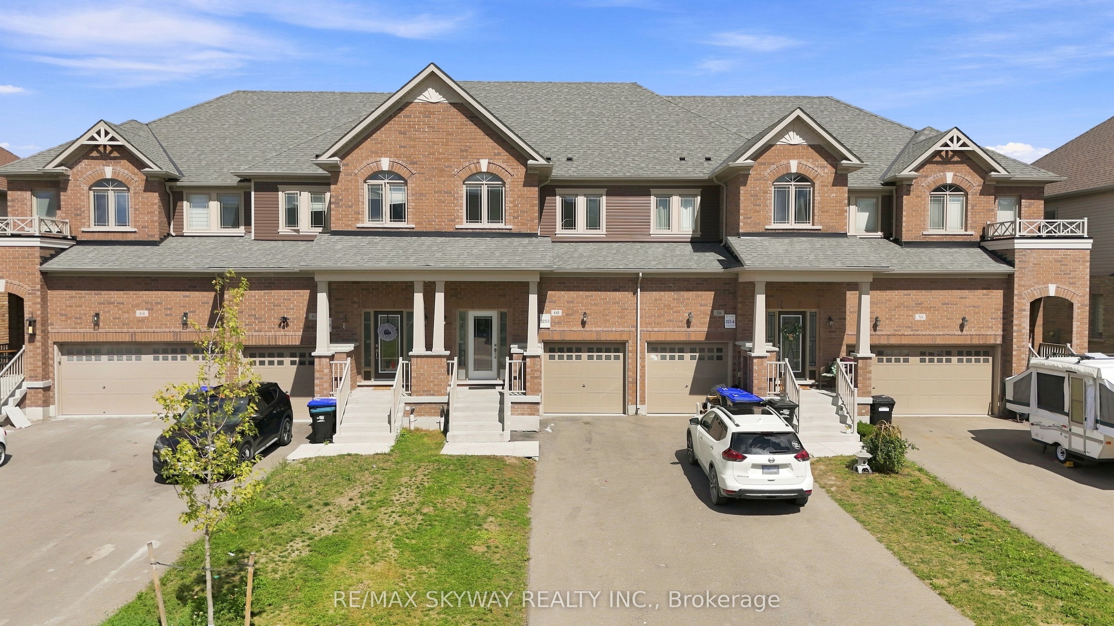 60 Lorne Thomas Place, New Tecumseth, ON L9R 0T6 photo 5