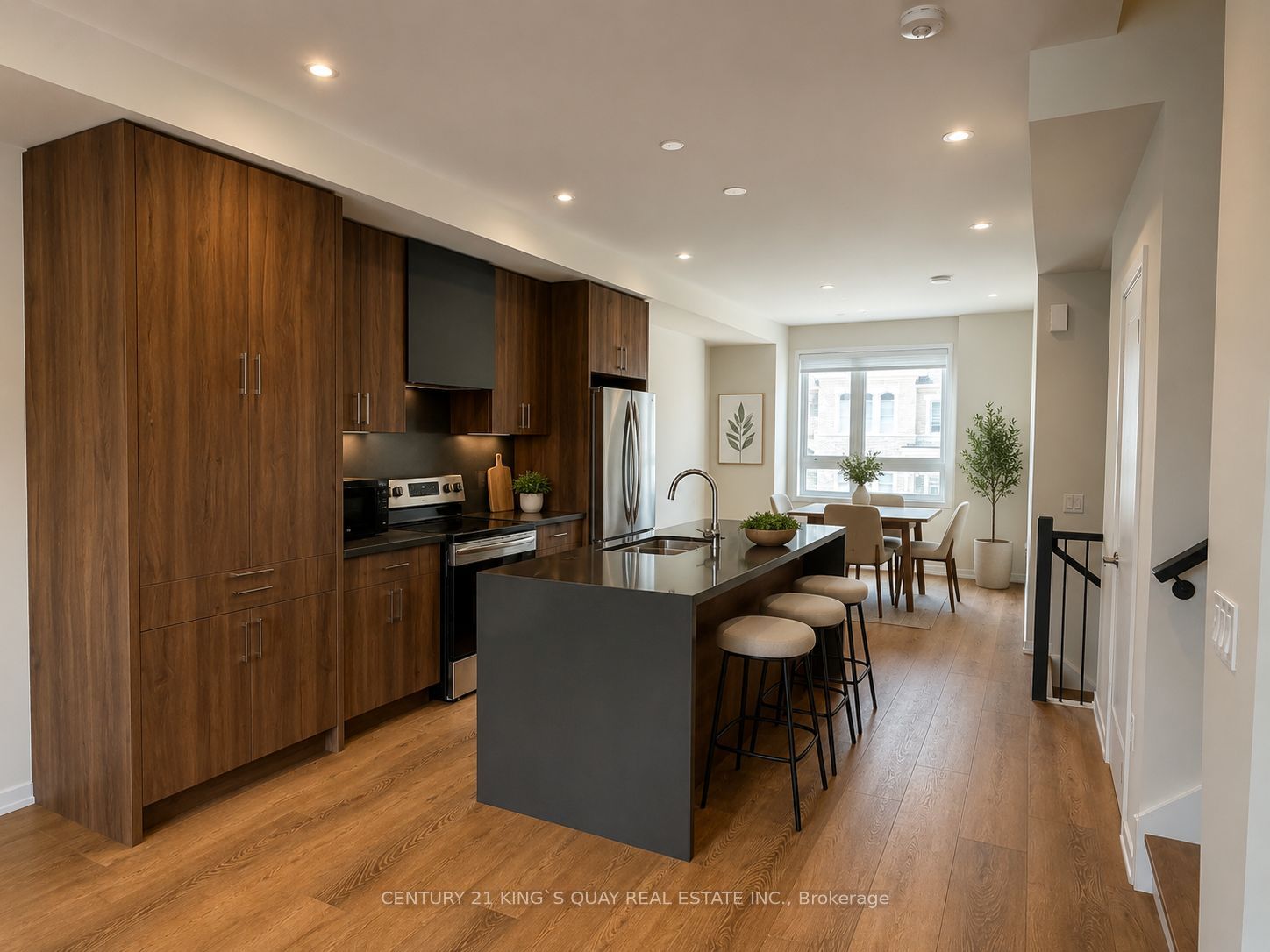 53 Helmkay Avenue, Richmond Hill, ON M4G 1J7 photo 4