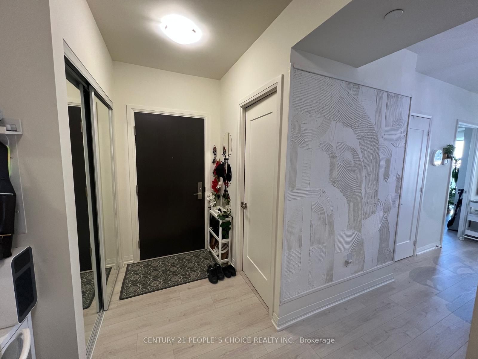 9000 Jane Street 925, Vaughan, ON L4K 0M6 photo 3