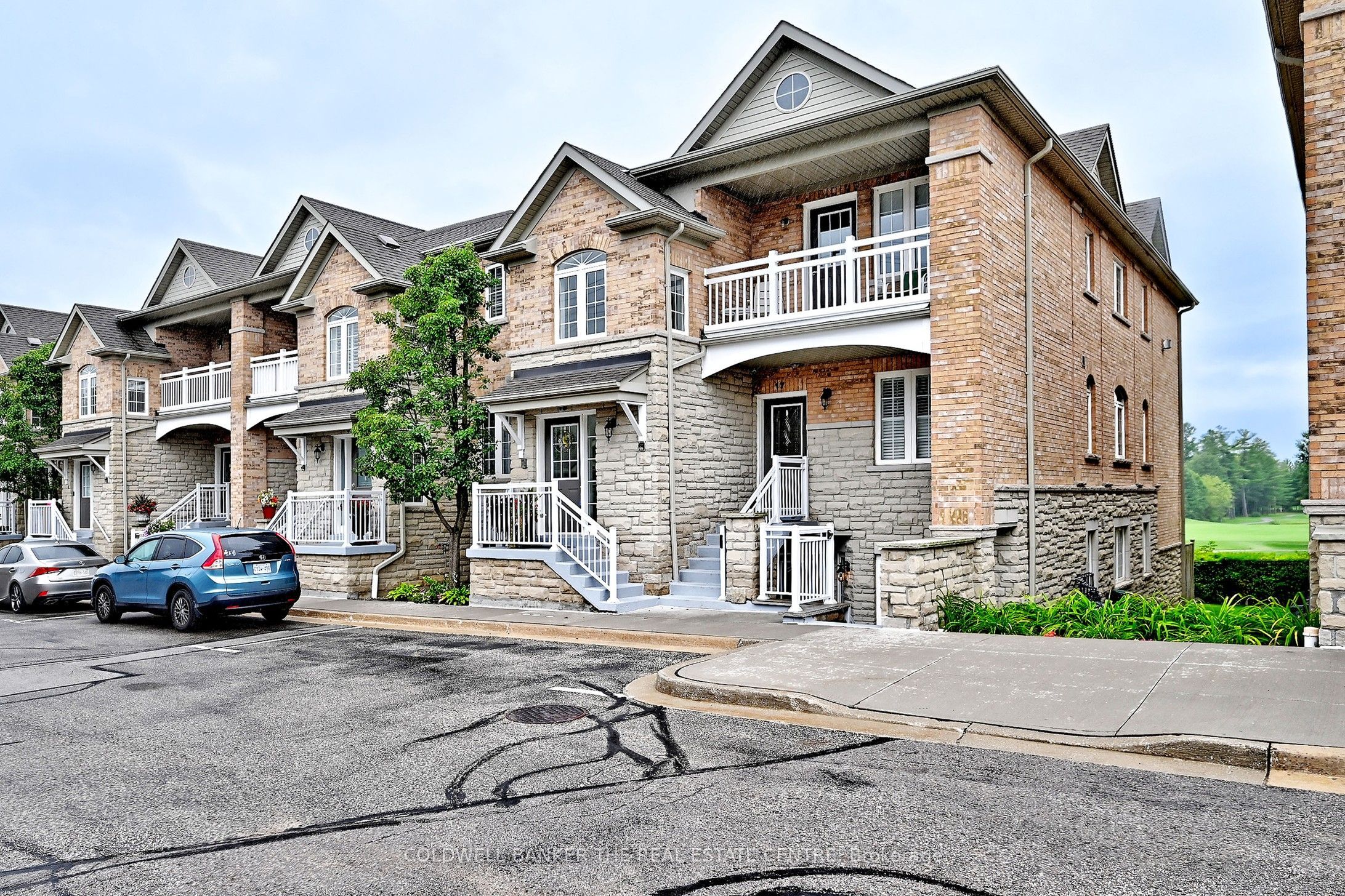 520 Silken Laumann Drive 16, Newmarket, ON L3X 2S7