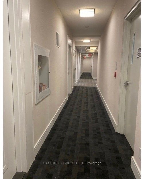 9191 Yonge Street 508, Richmond Hill, ON L4C 1E2 photo 3