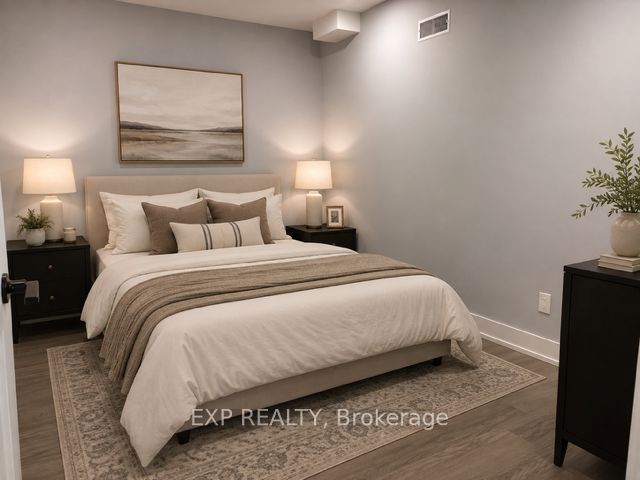 52 Herefordshire Crescent, East Gwillimbury, ON L9N 0B7 photo 3