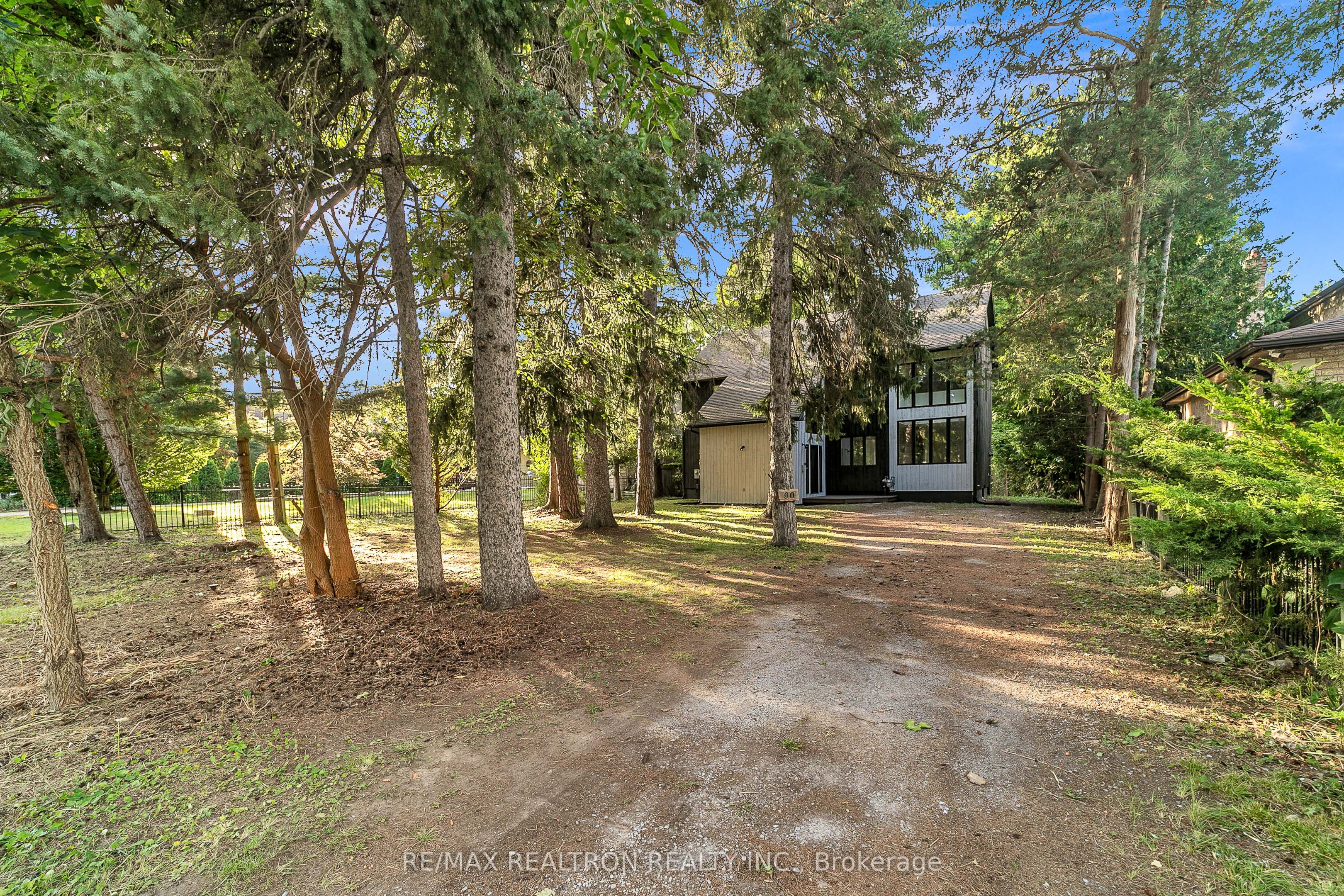 90 Proctor Avenue, Markham, ON L3T 1M7 photo 3