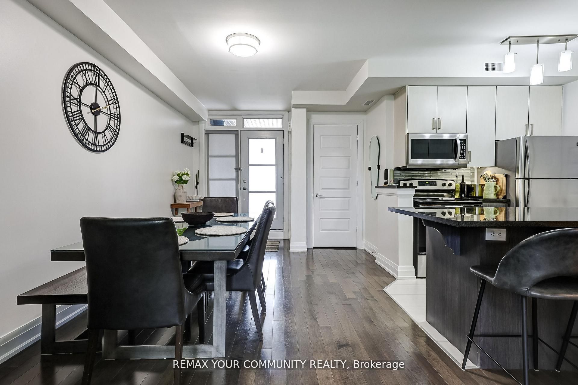 8169 Kipling Avenue 29, Vaughan, ON L4L 0G4 photo 3