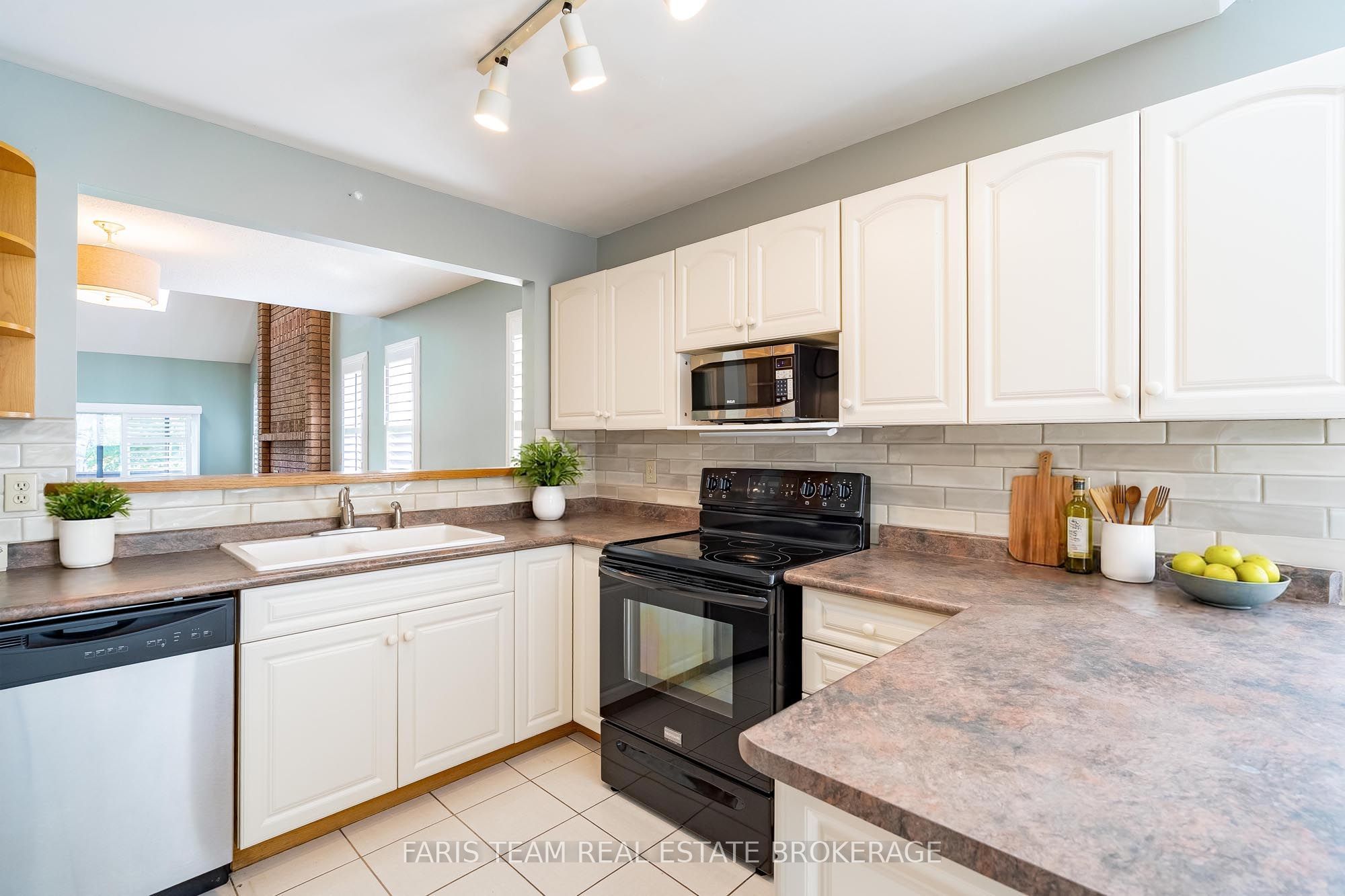 88 Green Briar Road, New Tecumseth, ON L9R 1S2 photo 5