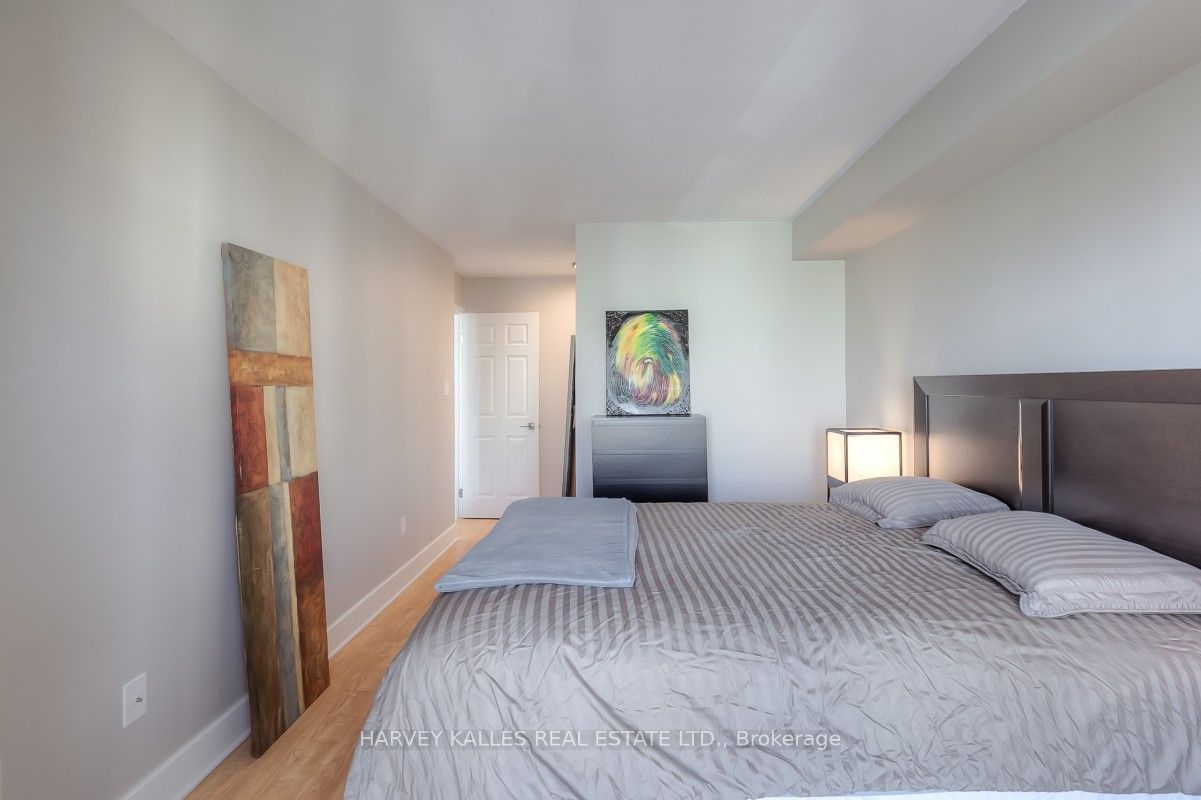 175 Cedar Avenue 710, Richmond Hill, ON L4C 9V3 photo 5