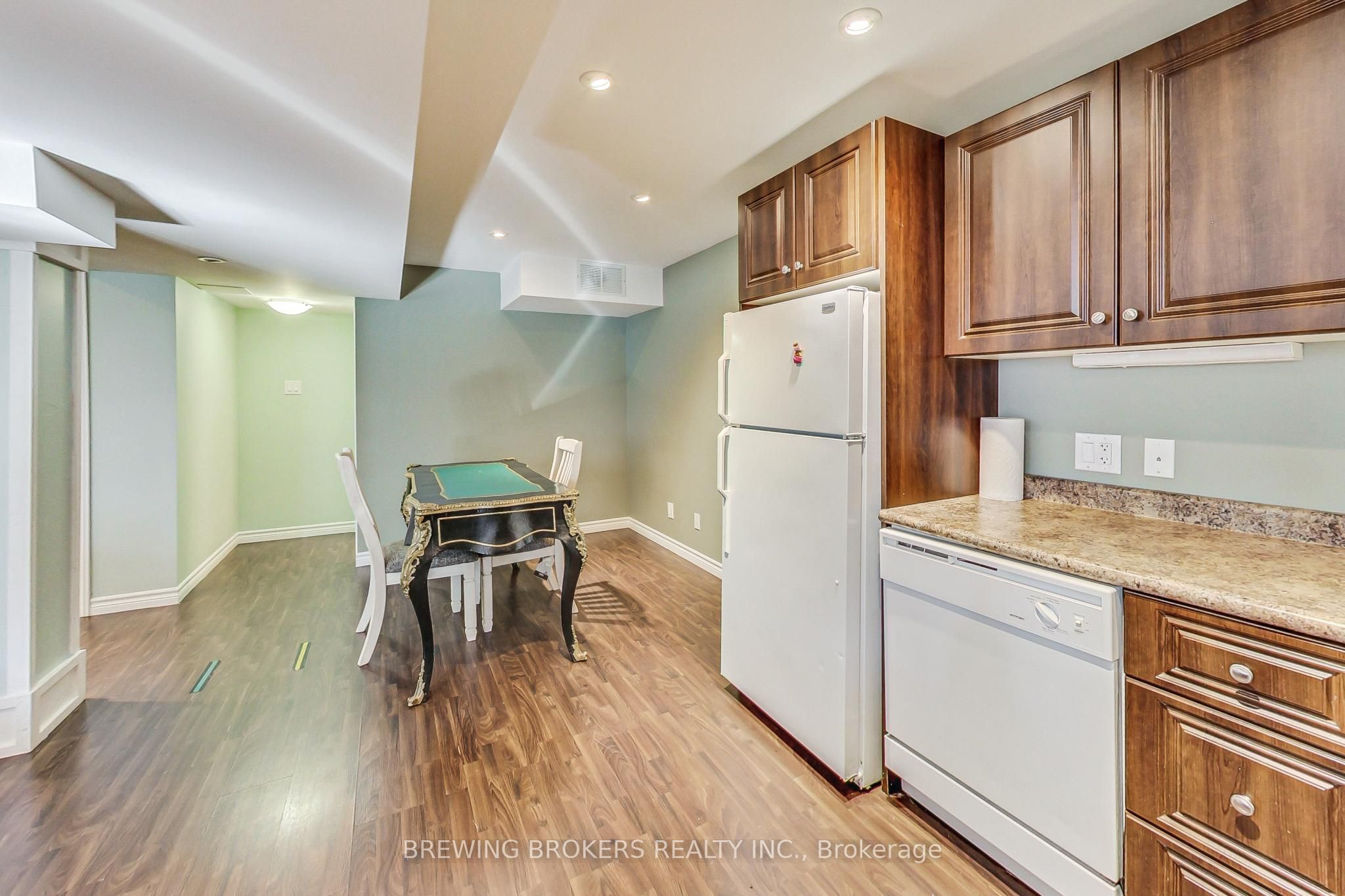 64 Brass Drive BSMT, Richmond Hill, ON L4E 4T4 photo 5