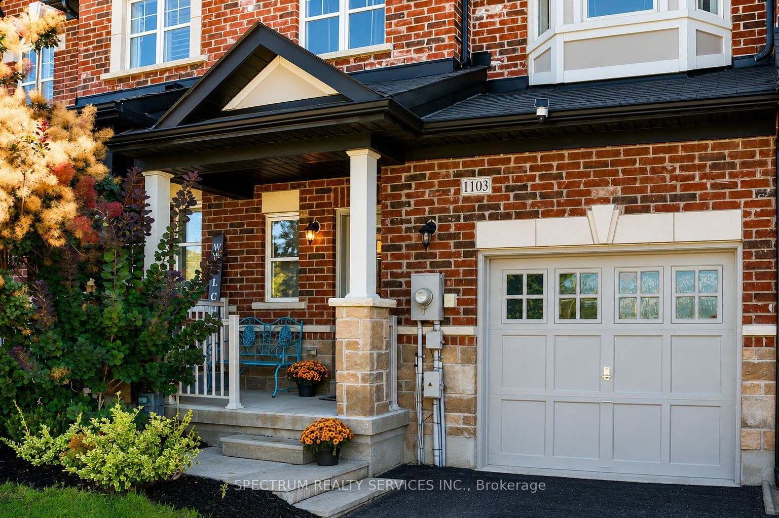 1103 Stantin Street, Innisfil, ON L0L 1W0 photo 2