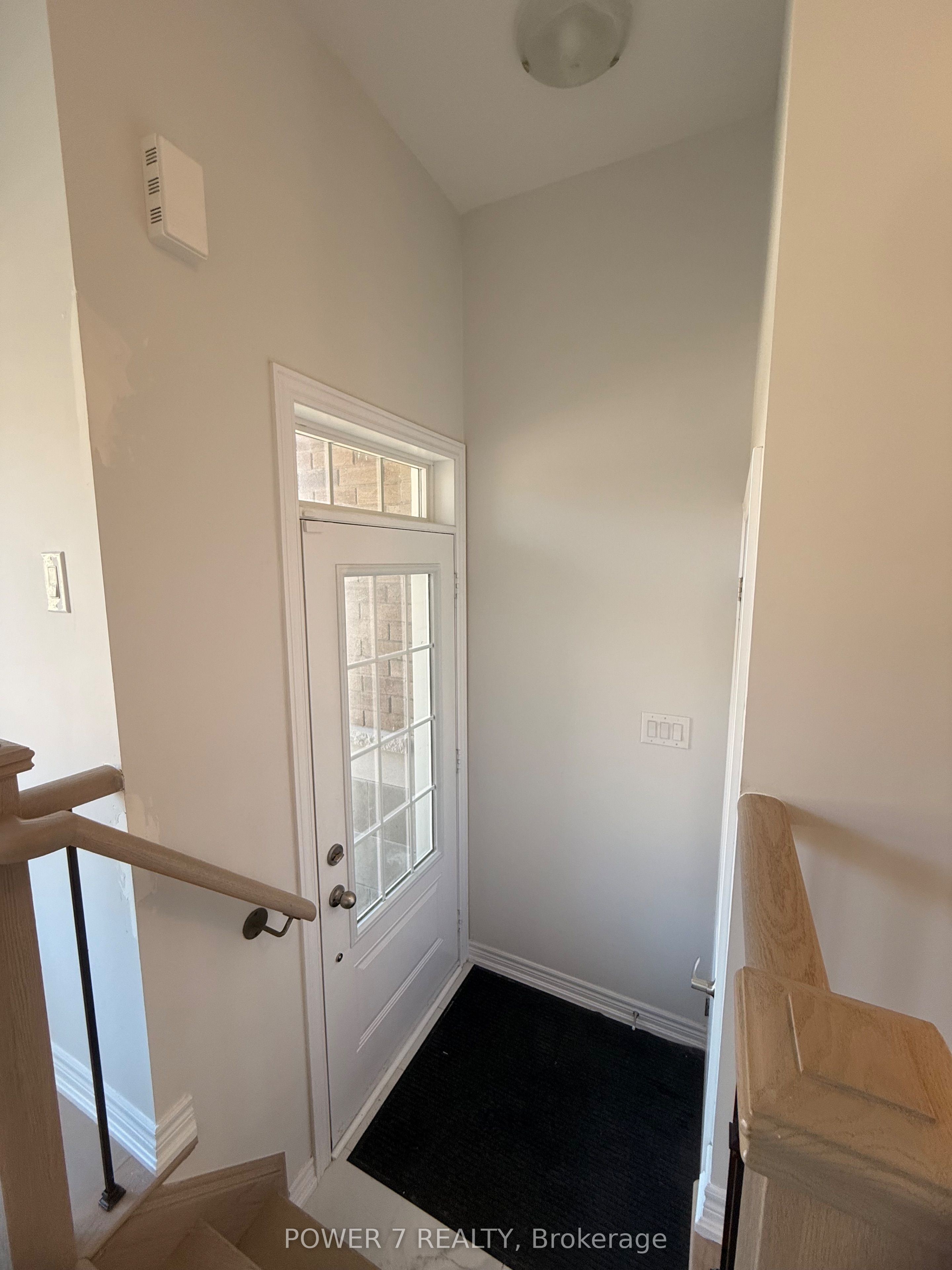 583 White's Hill Avenue, Markham, ON L6B 1N9 photo 2