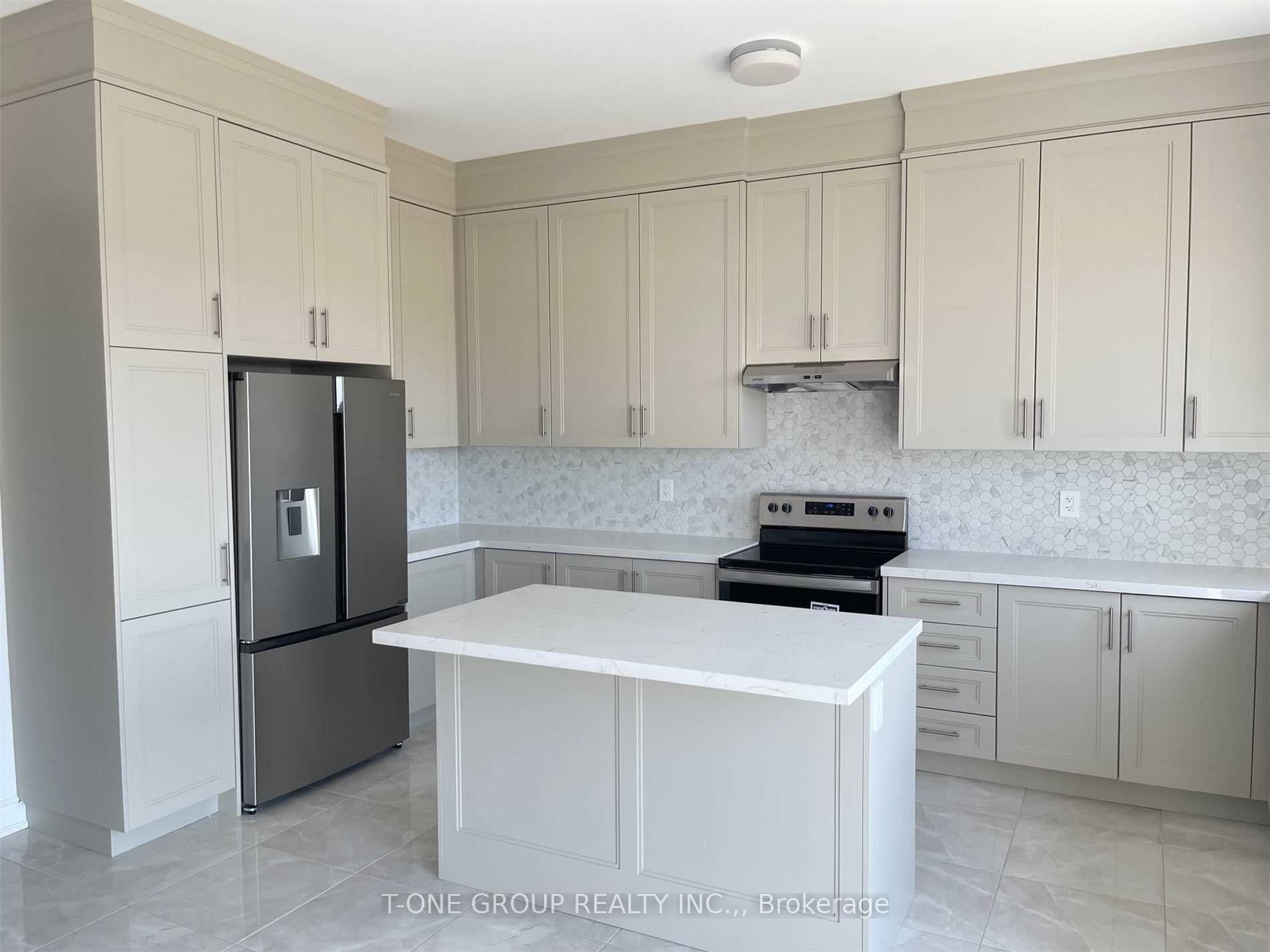 57 Longworth Avenue, Richmond Hill, ON L4E 1J2 photo 3