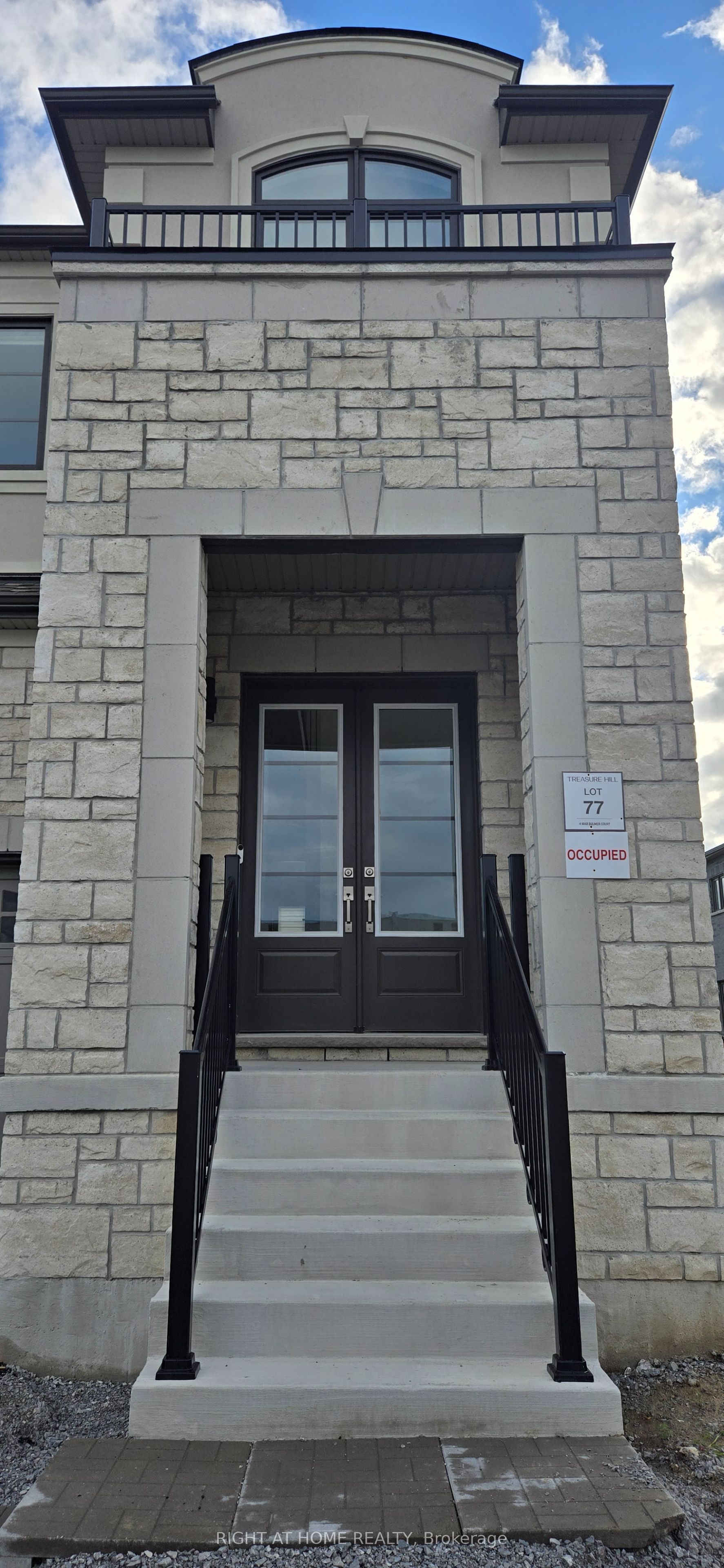 4 Max Bulmer Court, Georgina, ON L3X 3J9 photo 3