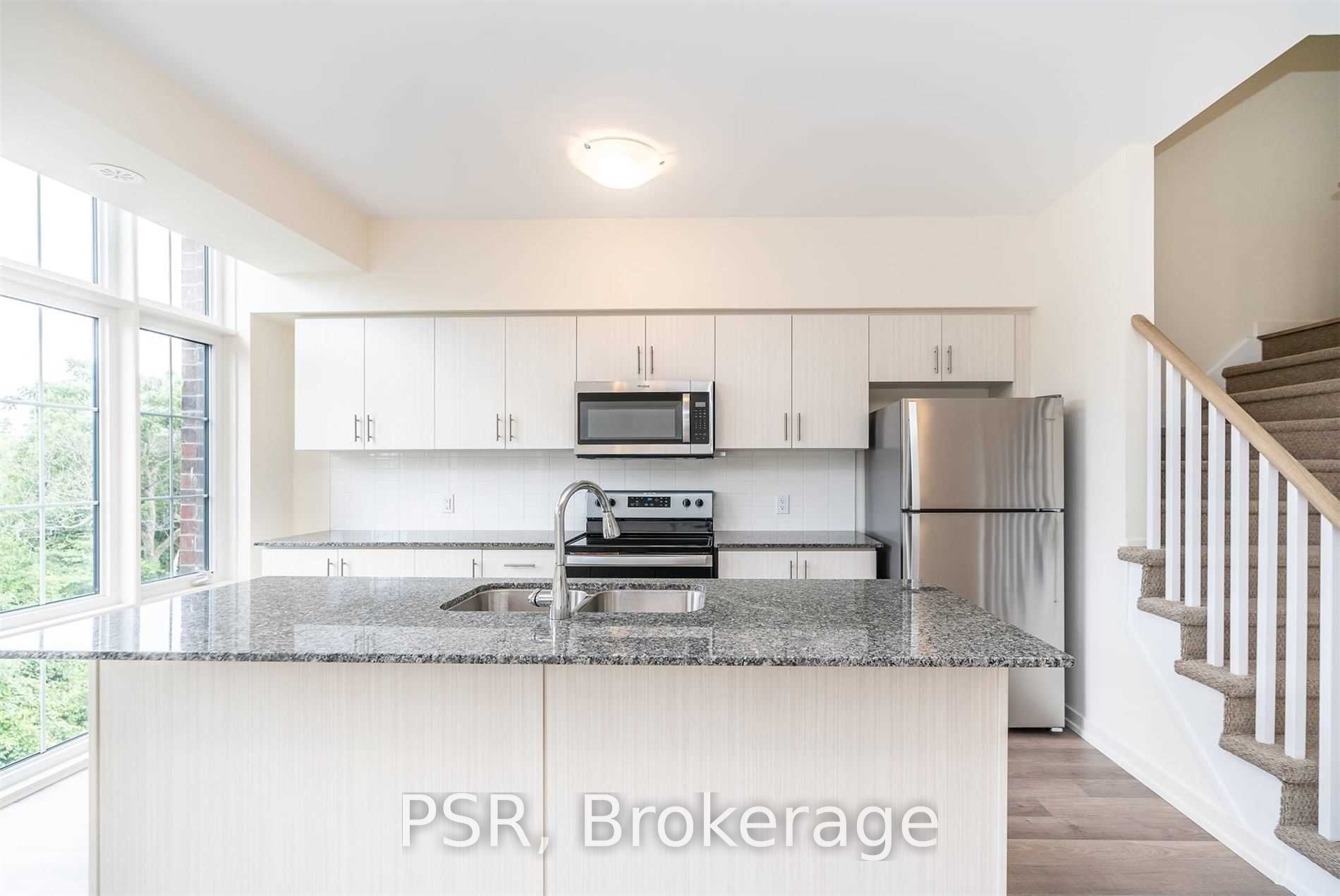 18 Whitaker Way 449, Whitchurch-Stouffville, ON L4A 4T4 photo 5