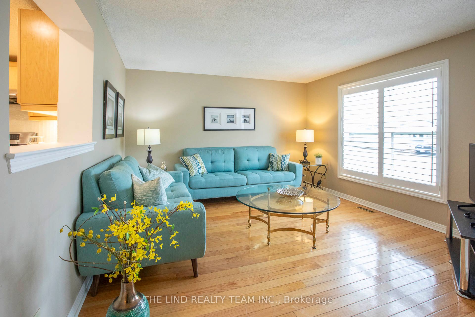 272 Jeff Smith Court, Newmarket, ON L3Y 8C5 photo 5