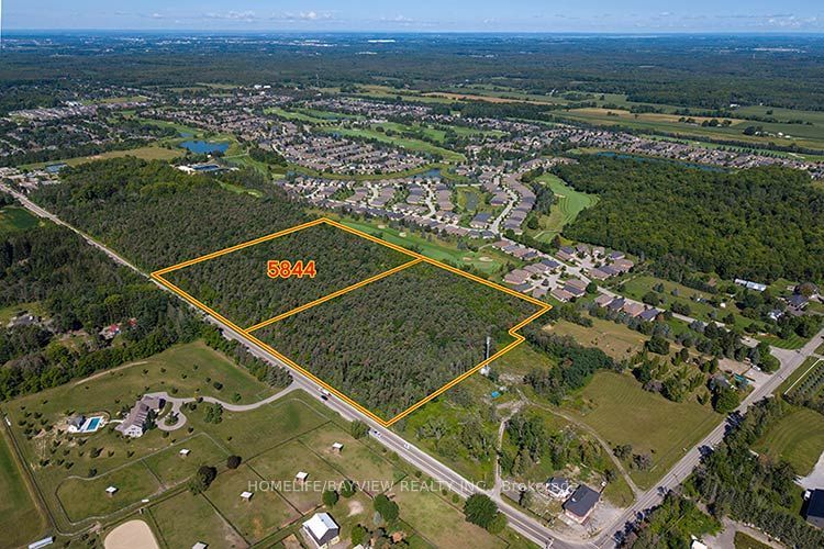5844 Aurora Road, Whitchurch-Stouffville, ON L4A 3K3 photo 3