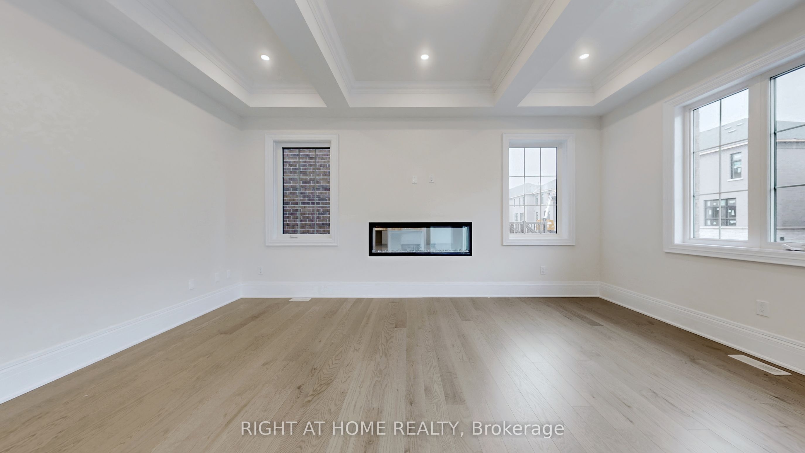 7 ADARIO Crescent, Vaughan, ON L3L 0G3 photo 4