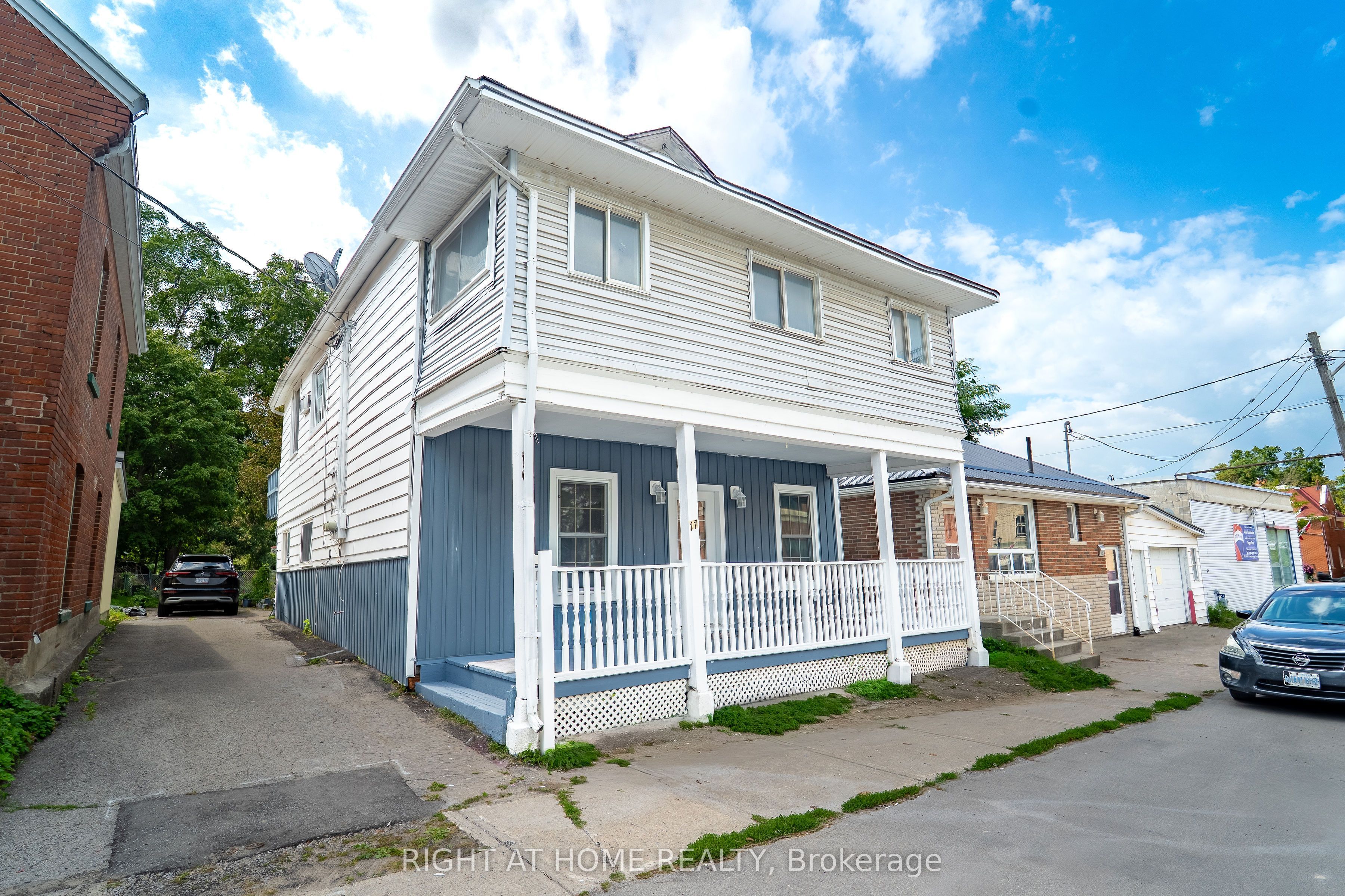 17 Laidlaw St Street S, Brock, ON L0E 1E0 photo 2