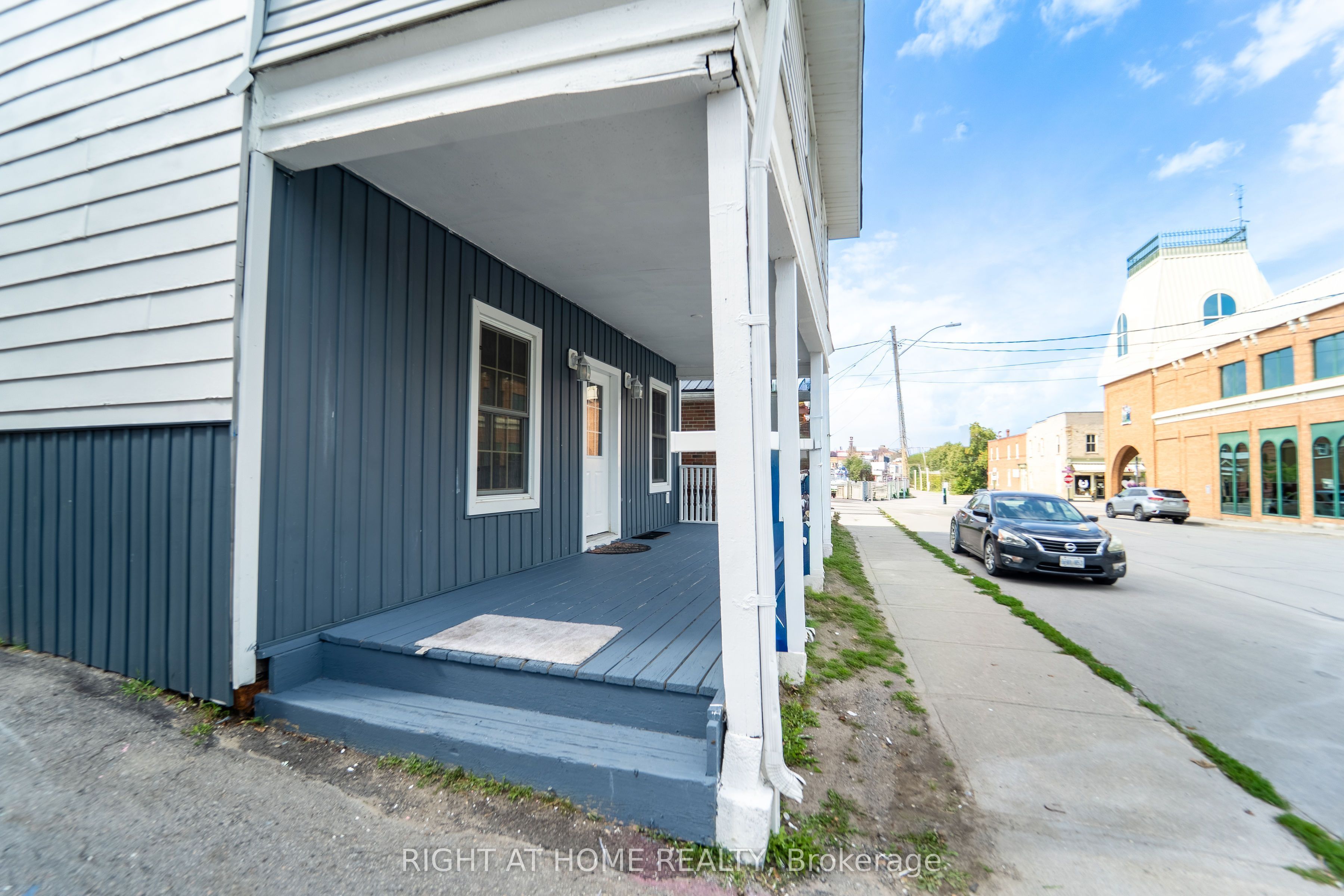 17 Laidlaw St Street S, Brock, ON L0E 1E0 photo 4