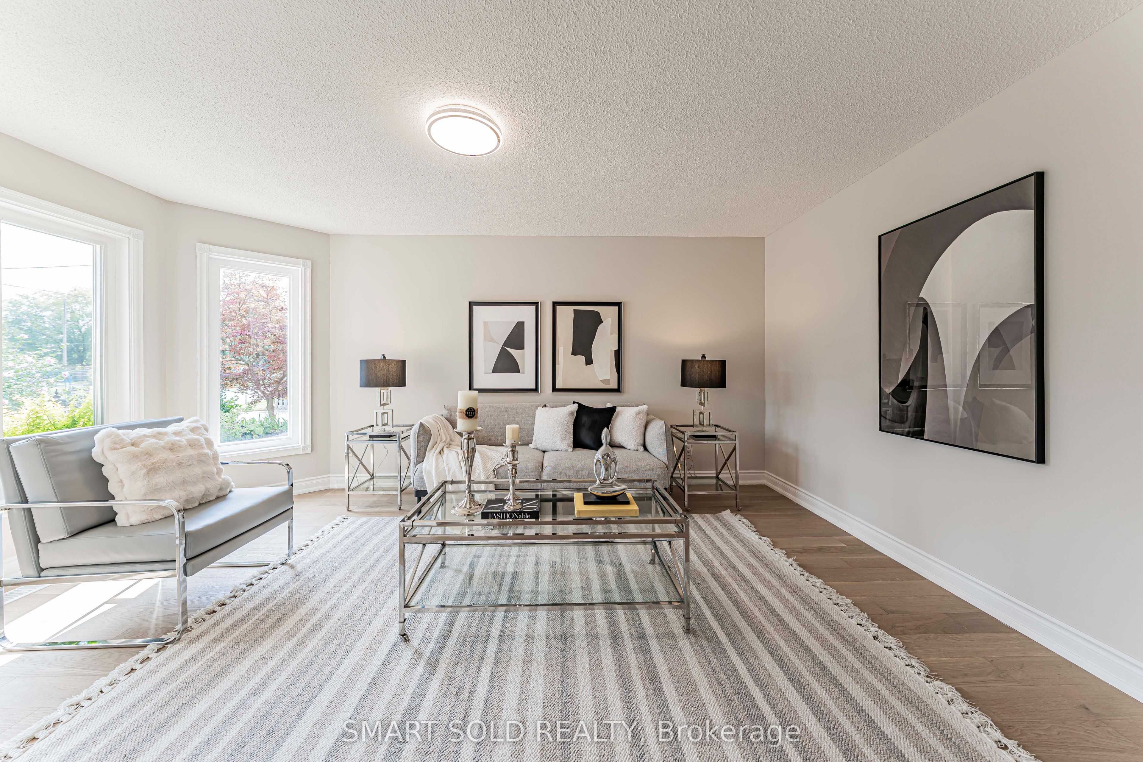 103 Elmwood Avenue, Richmond Hill, ON L4C 1K7 photo 4