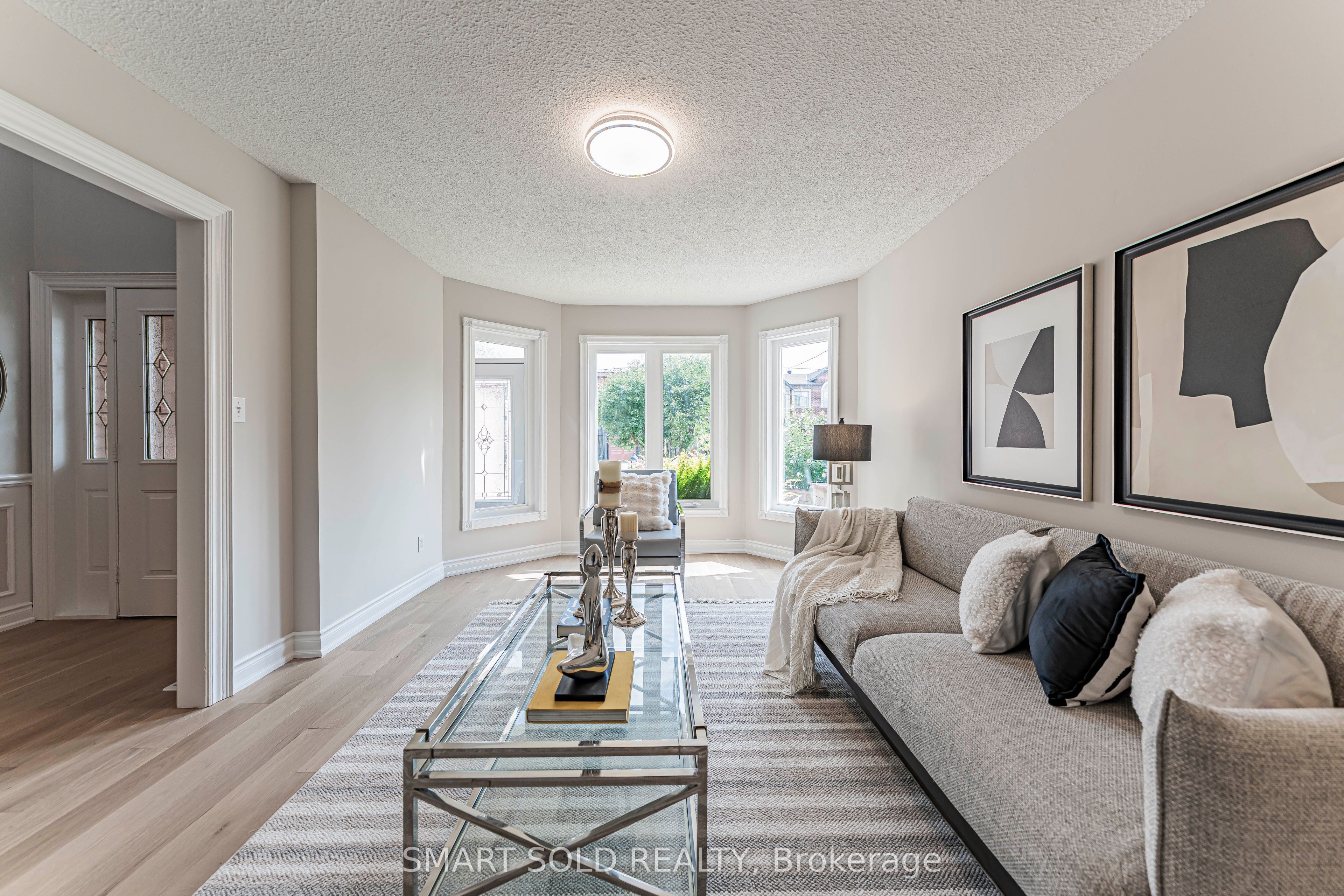 103 Elmwood Avenue, Richmond Hill, ON L4C 1K7 photo 5