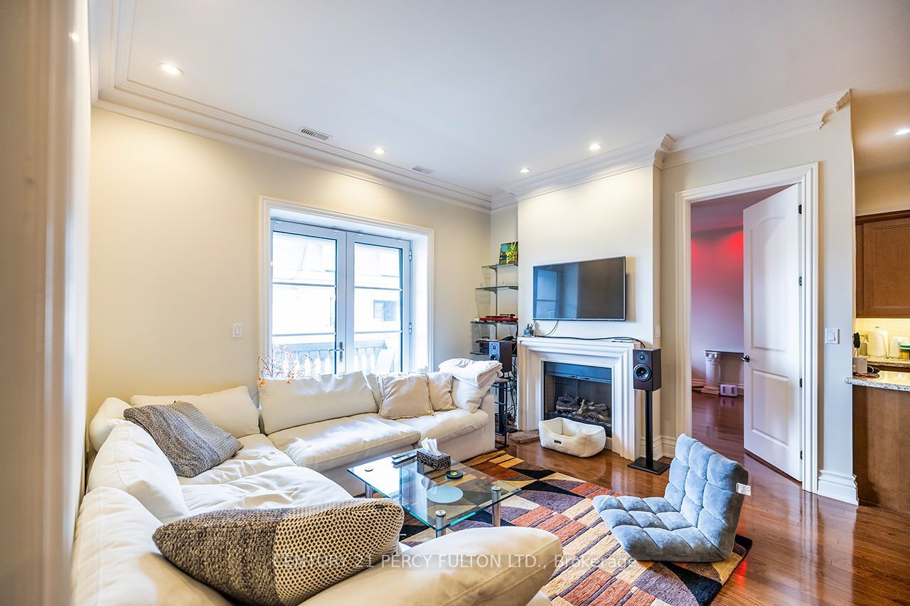 1 Verclaire Gate 405, Markham, ON L3R 8N1 photo 5