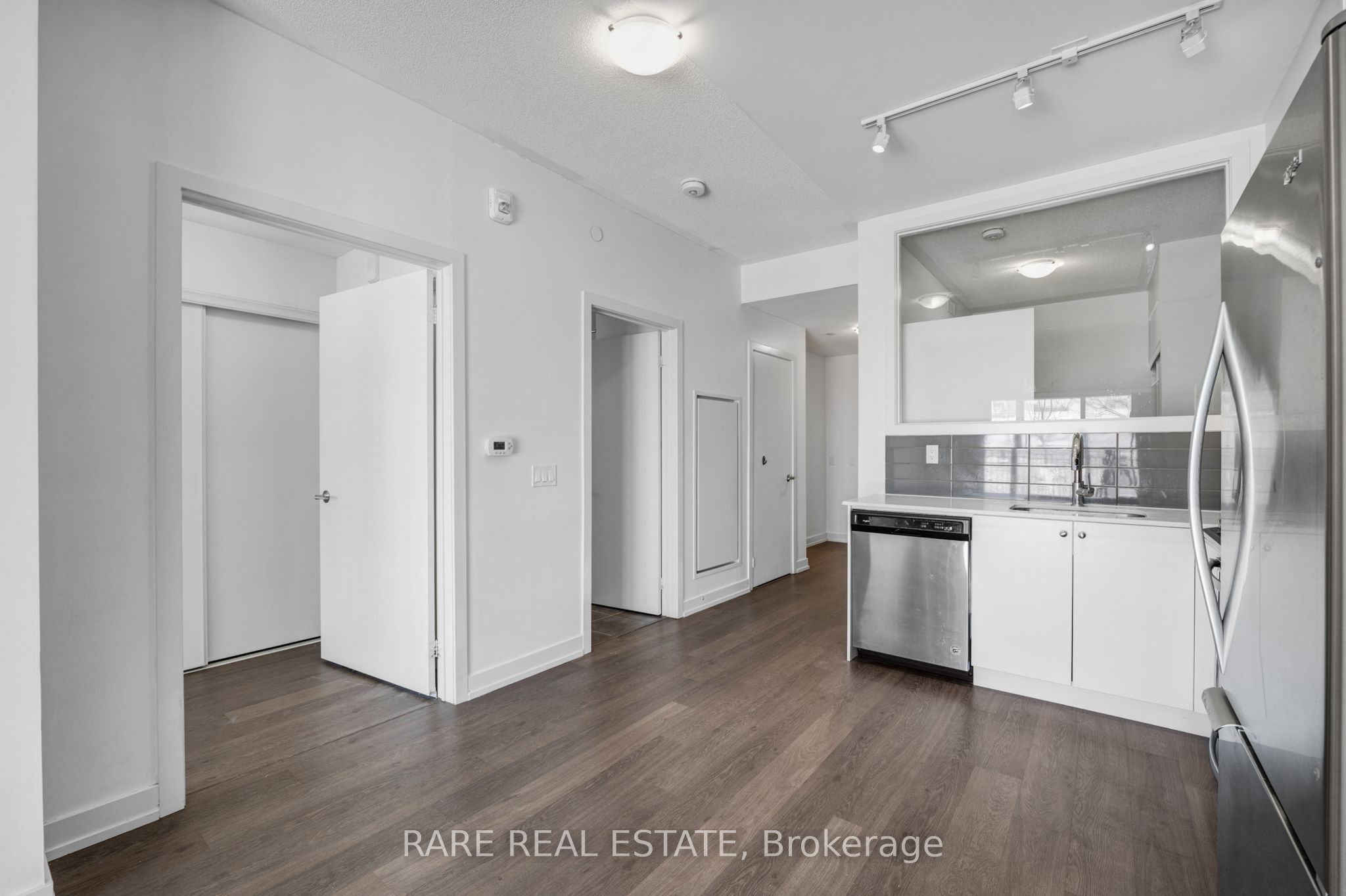 555 William Graham Drive 115, Aurora, ON L4G 7C4 photo 4