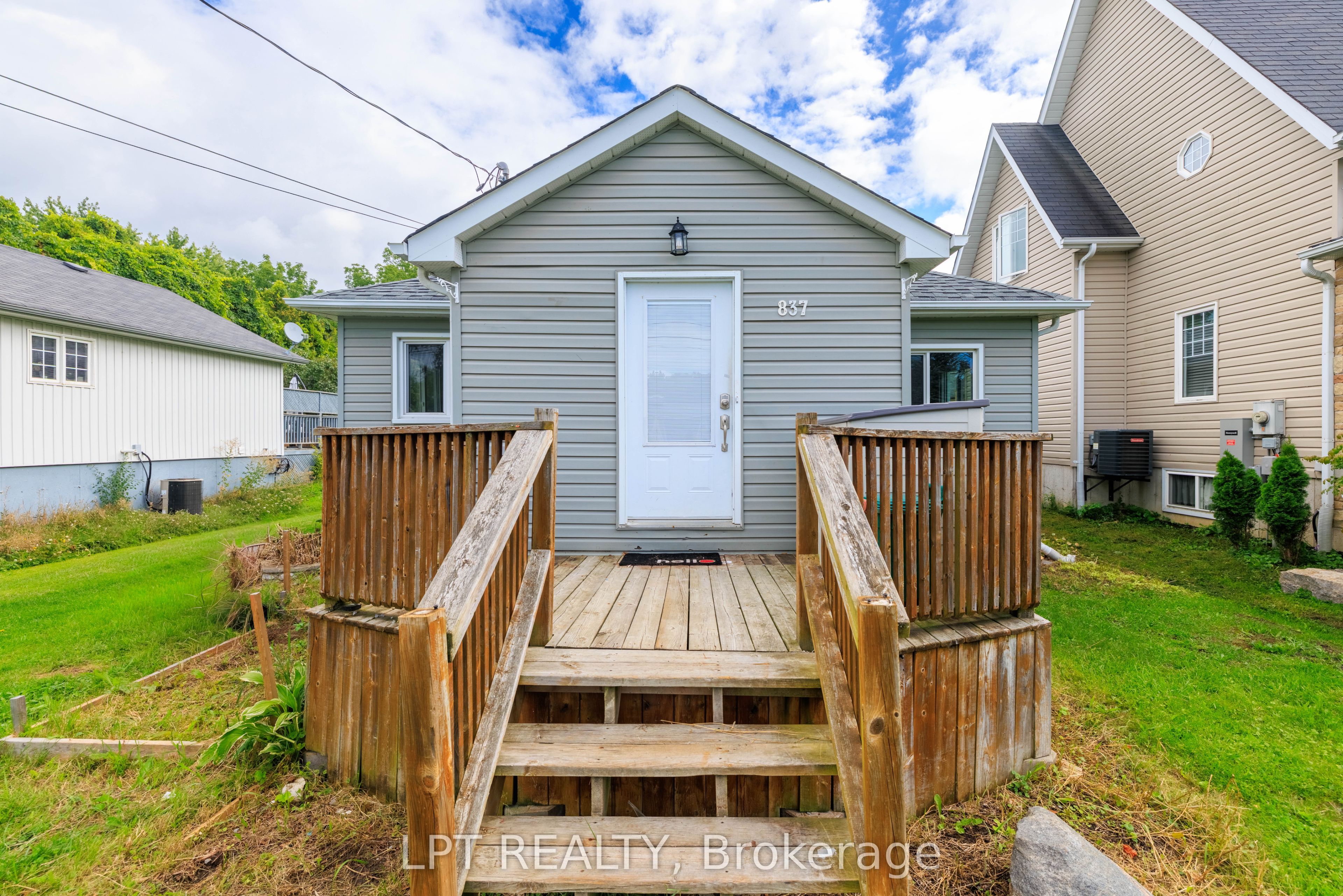837 Montsell Avenue, Georgina, ON L0E 1S0 photo 5