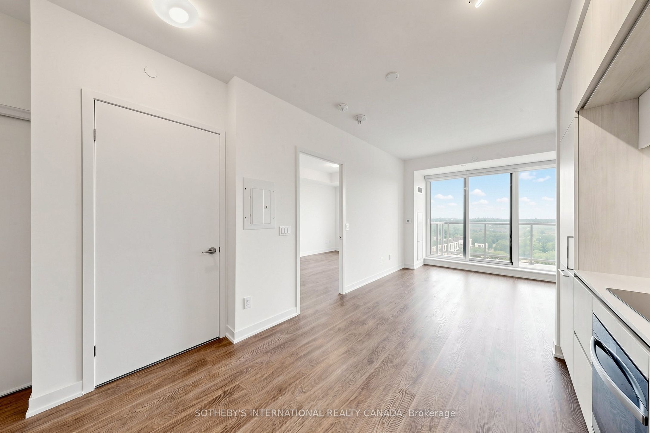 2 David Eyer Road 1223, Richmond Hill, ON L4S 0N6 photo 5