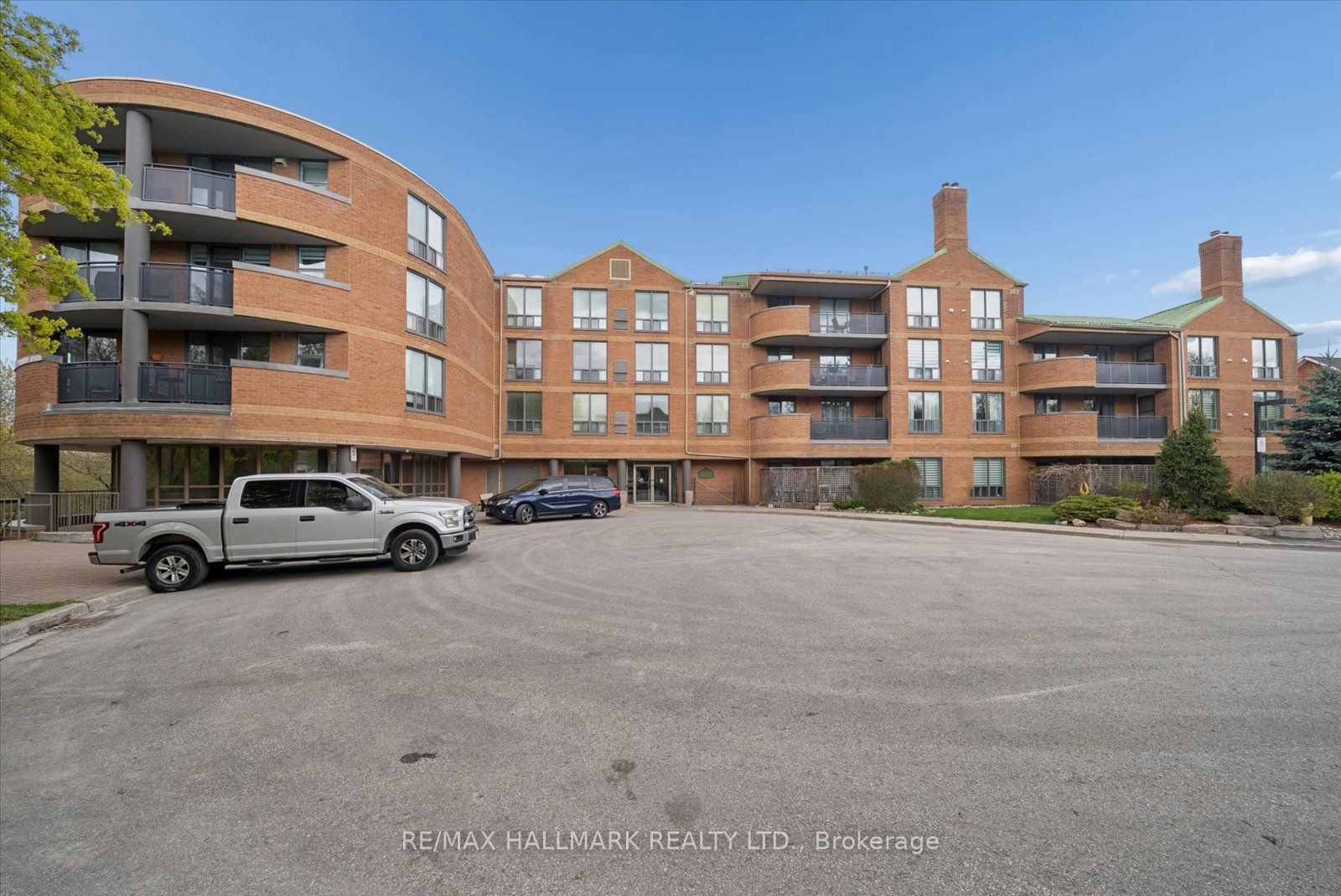 30 Wilson Street 302, Markham, ON L3P 1N1 photo 3